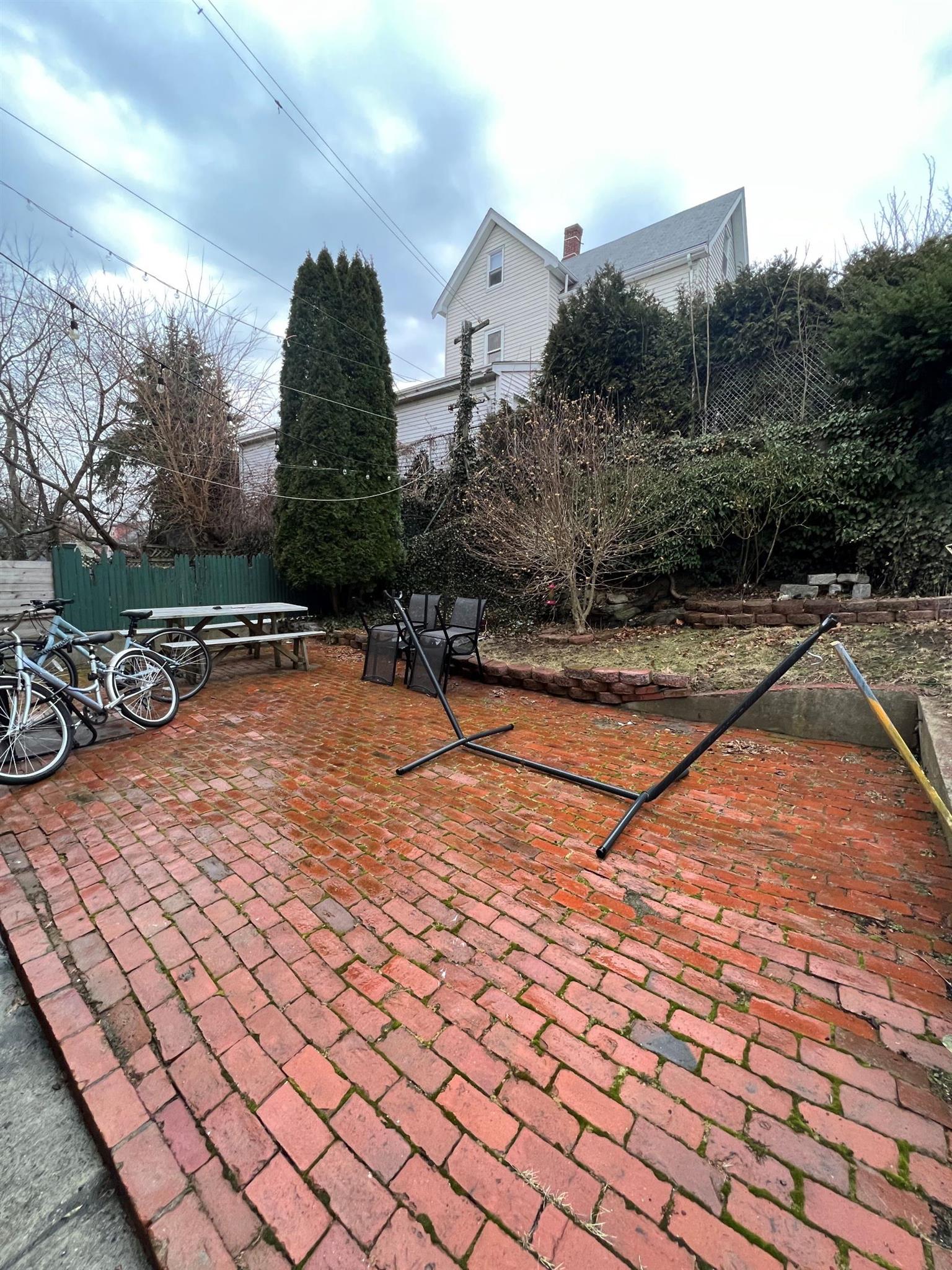 27 Cameron Ave, Davis Square