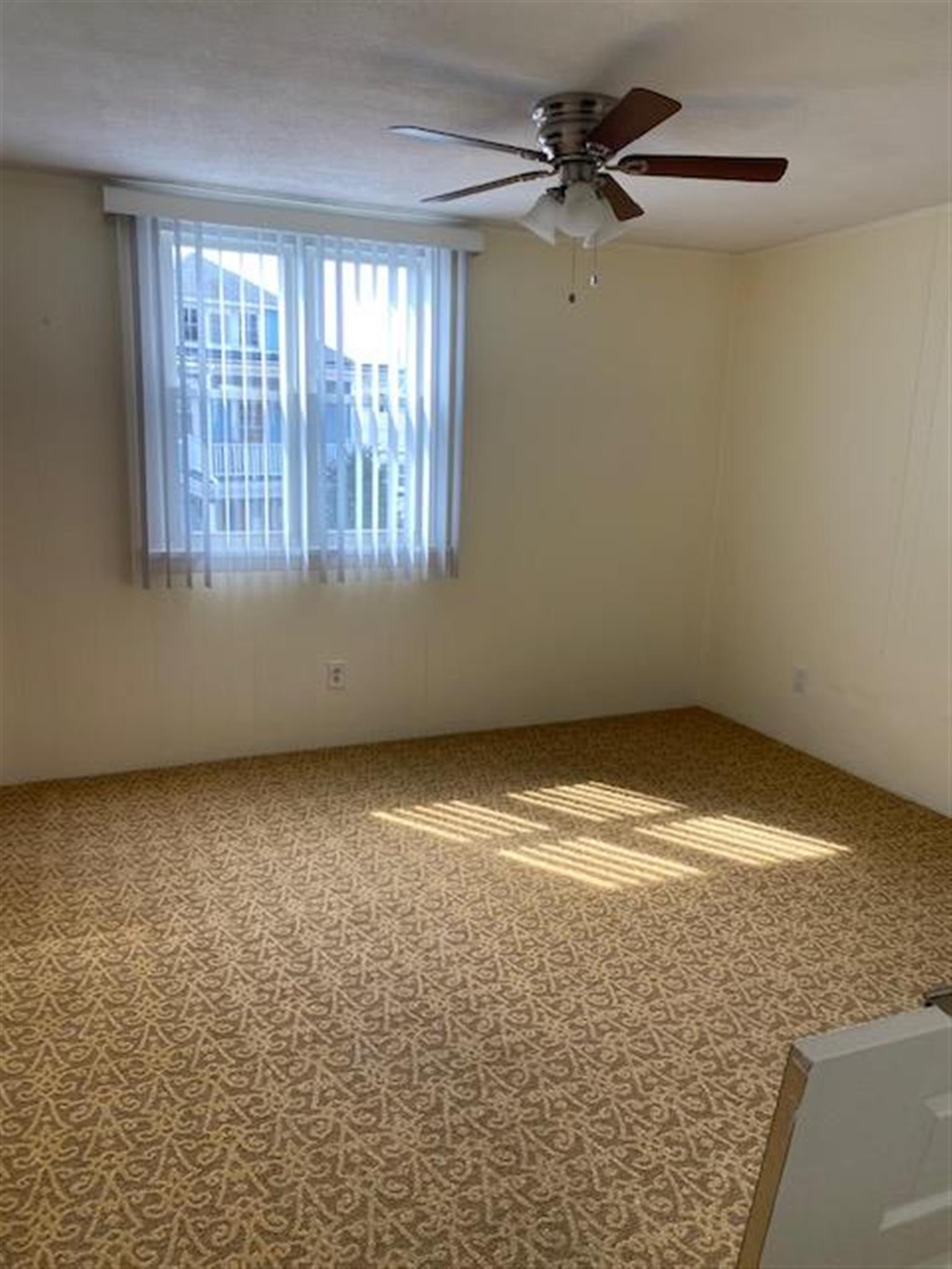 18 Early Ave, Medford