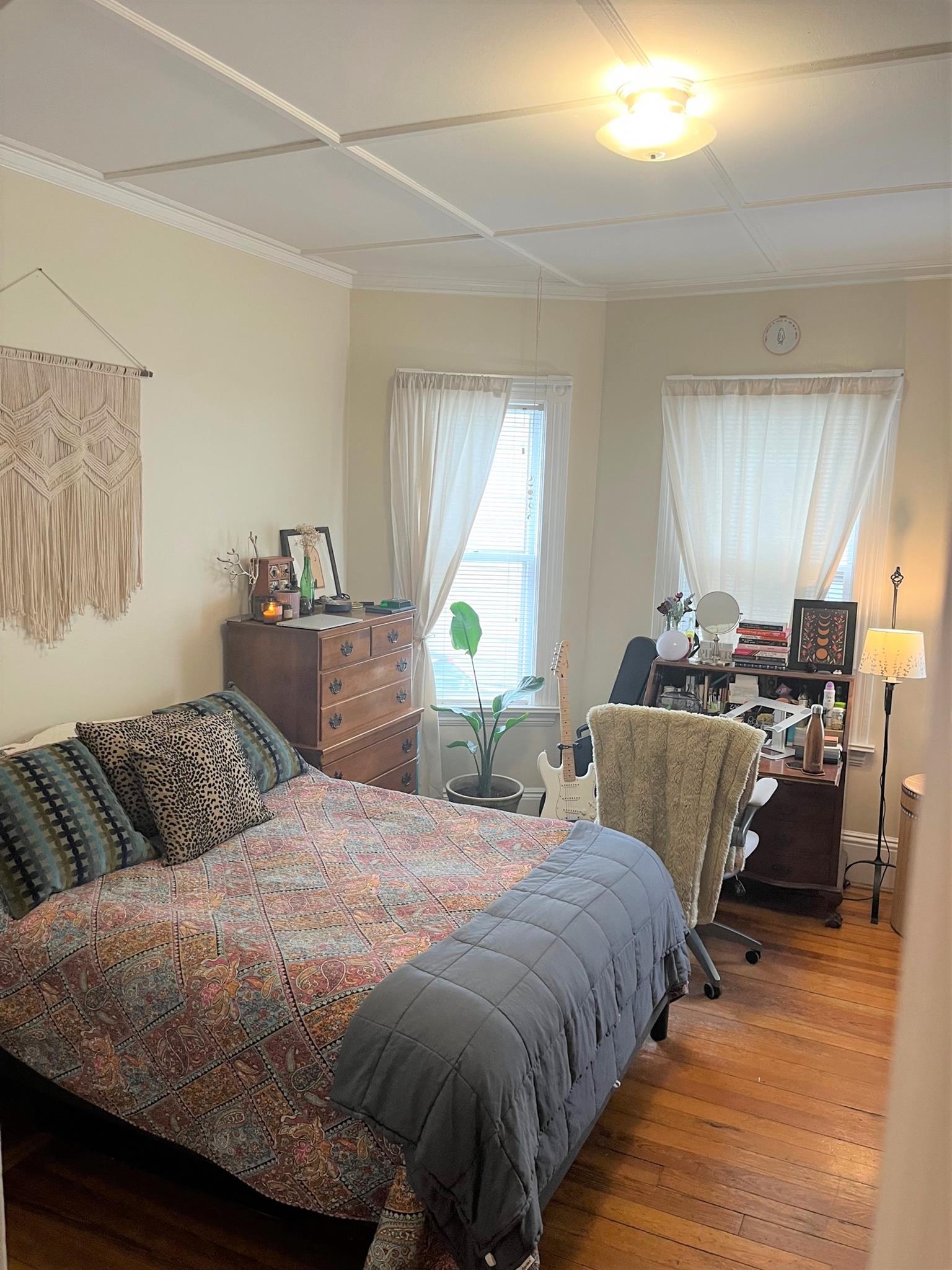 28 Prichard Ave, Davis Square