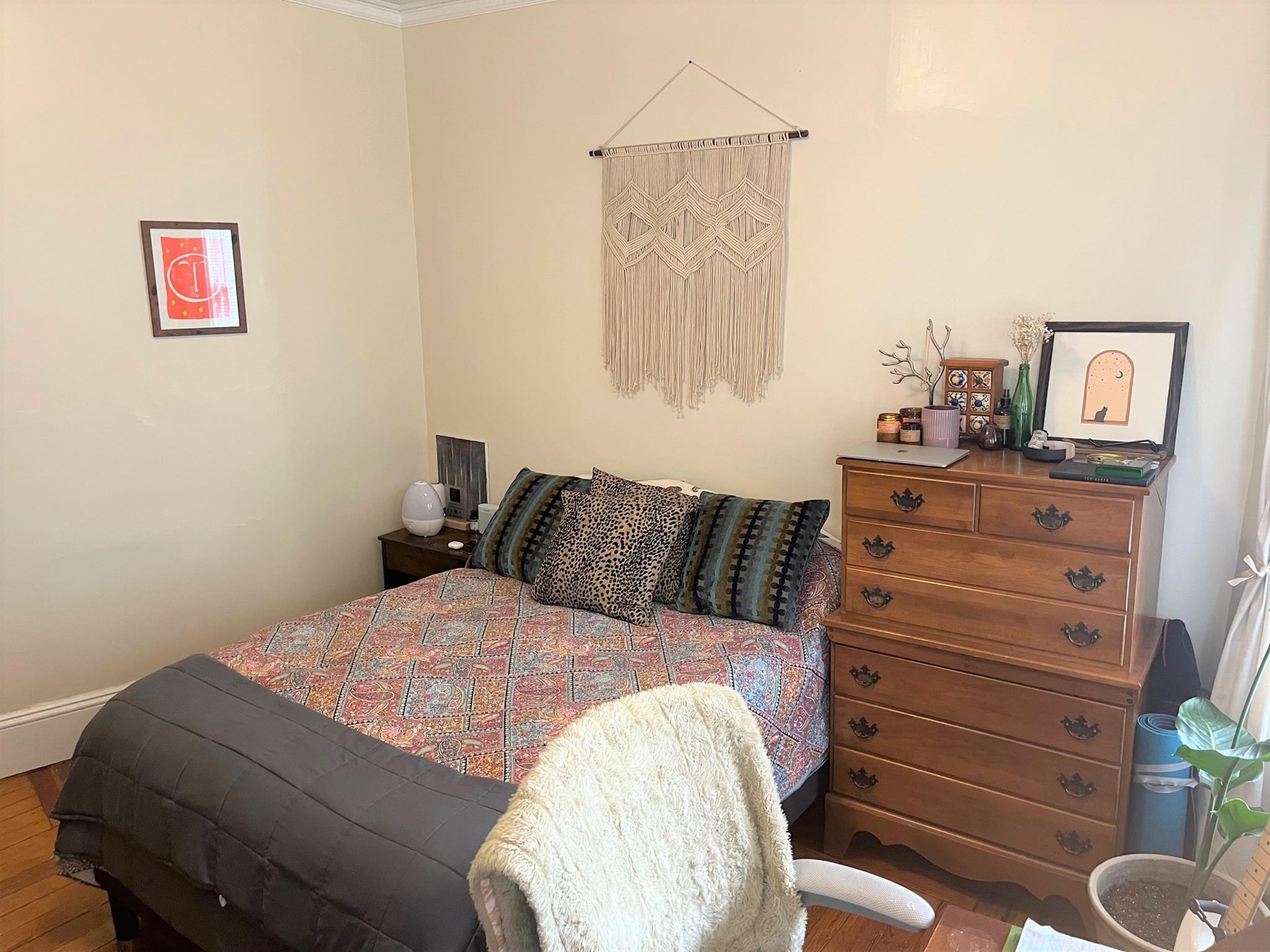 28 Prichard Ave, Davis Square