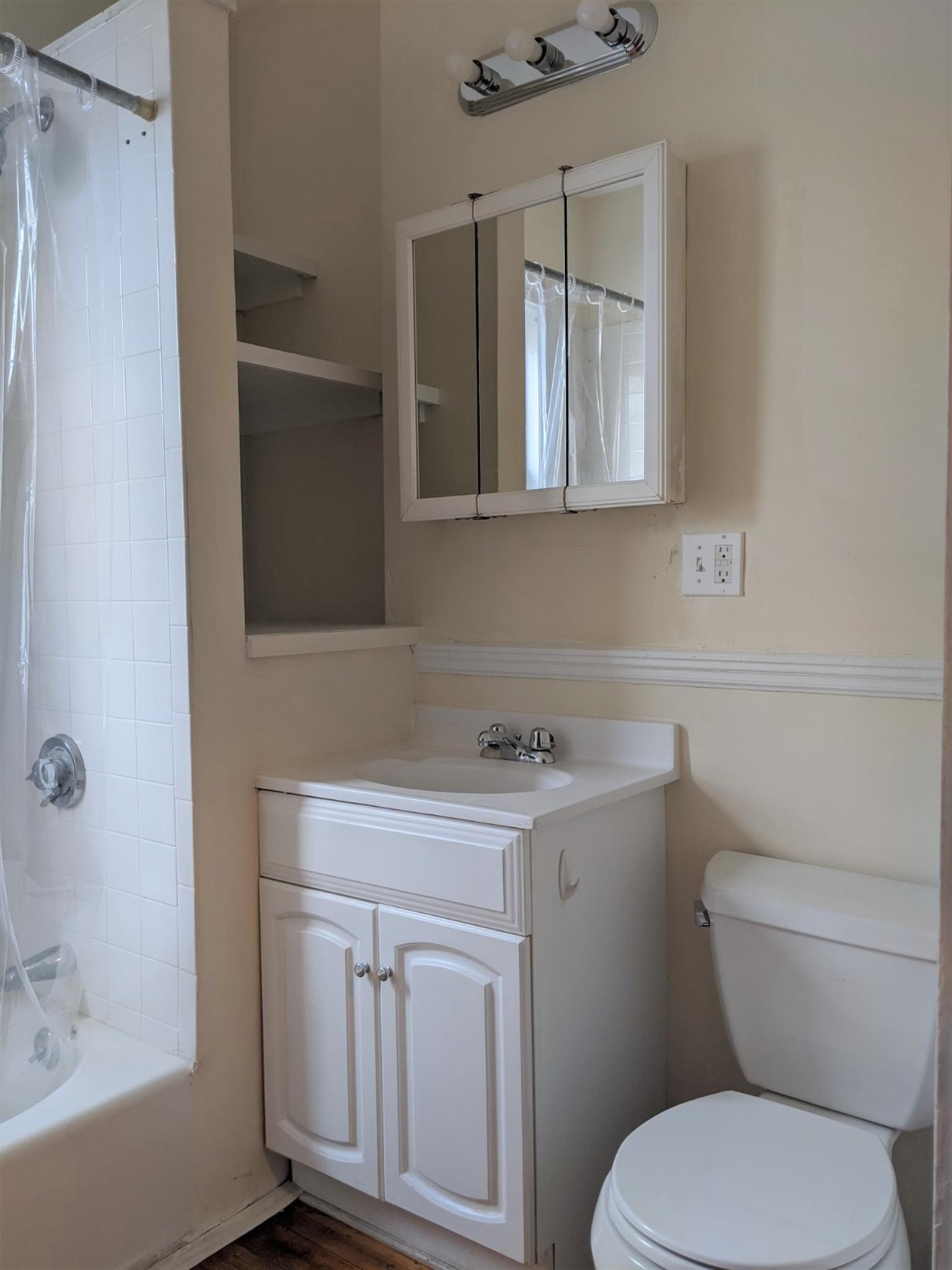 9 Belknap St, Teele Square