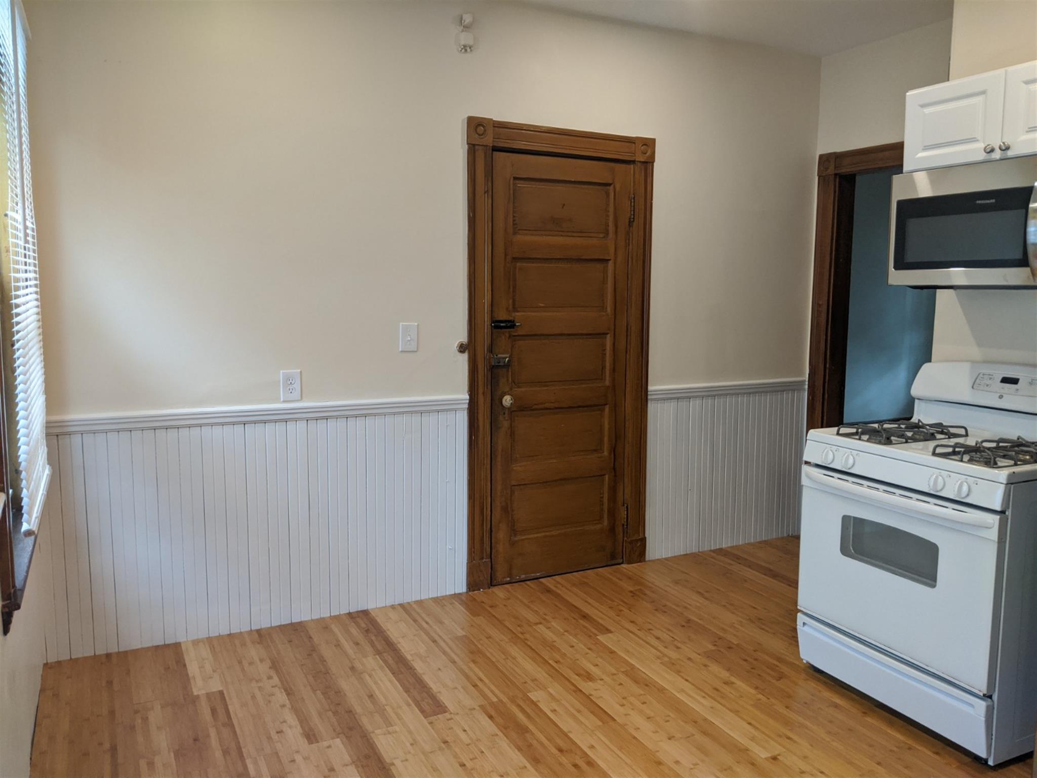 9 Belknap St, Teele Square