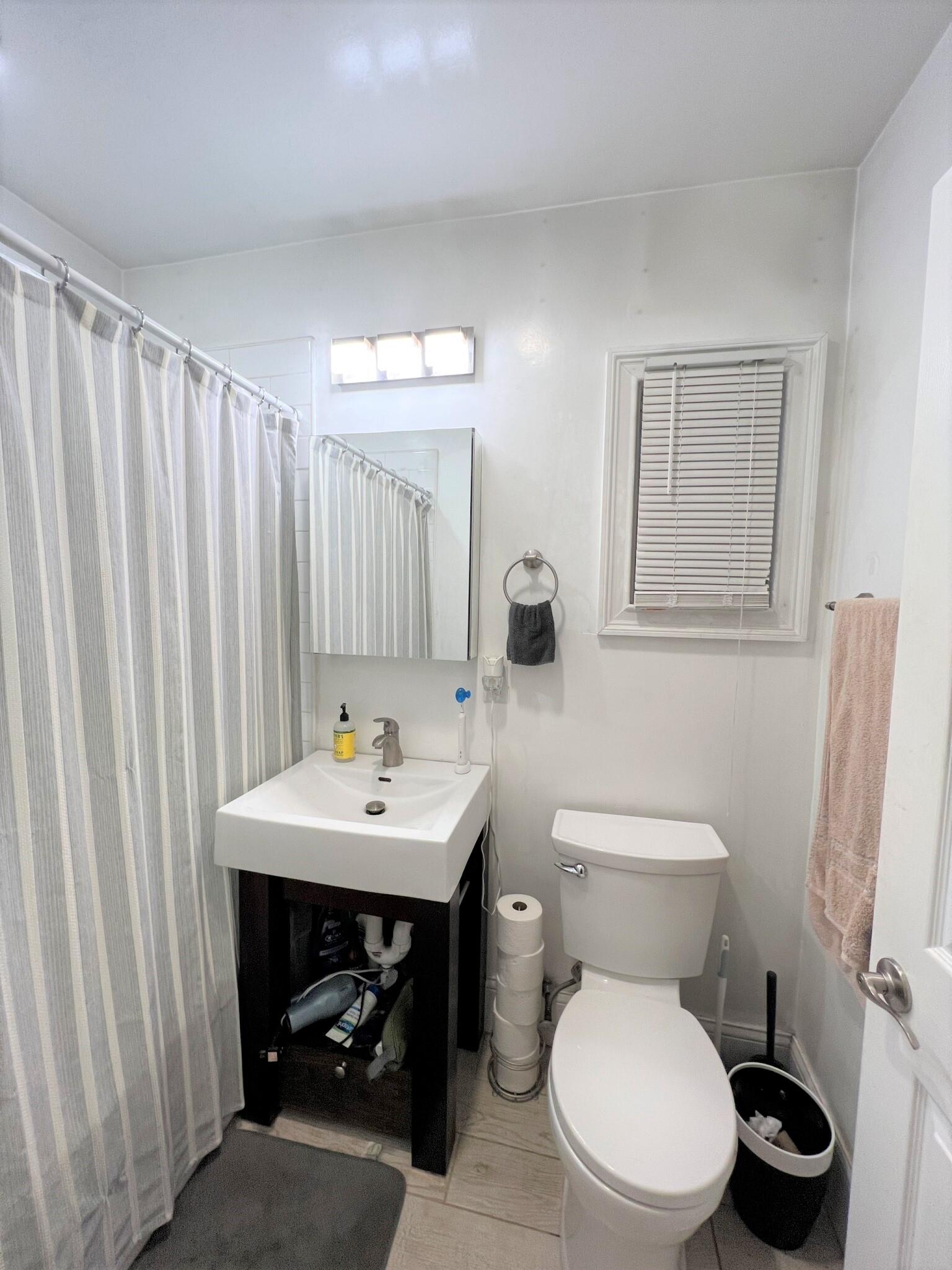 41 Cross St, East Somerville