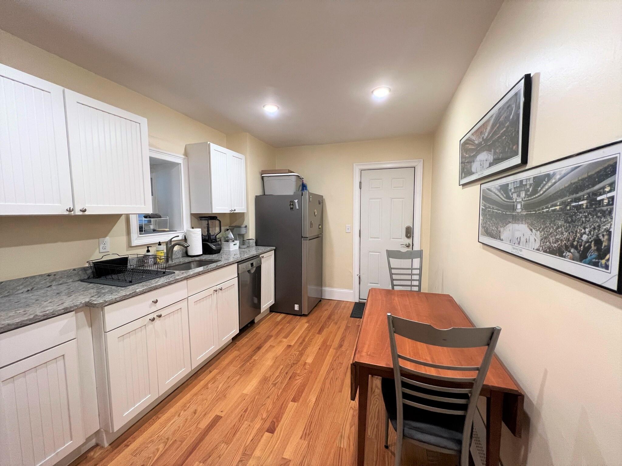 41 Cross St, East Somerville