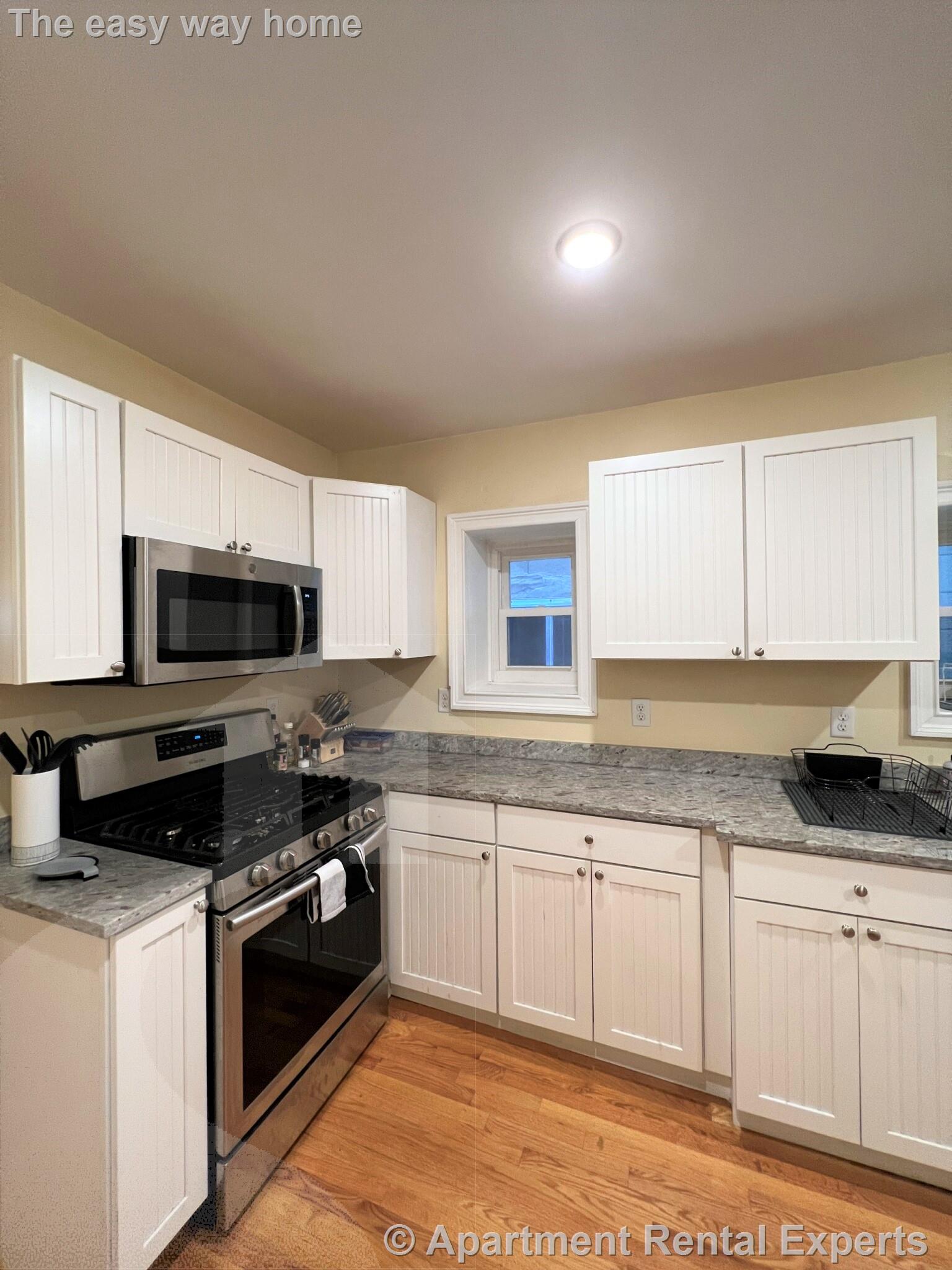 41 Cross, East Somerville