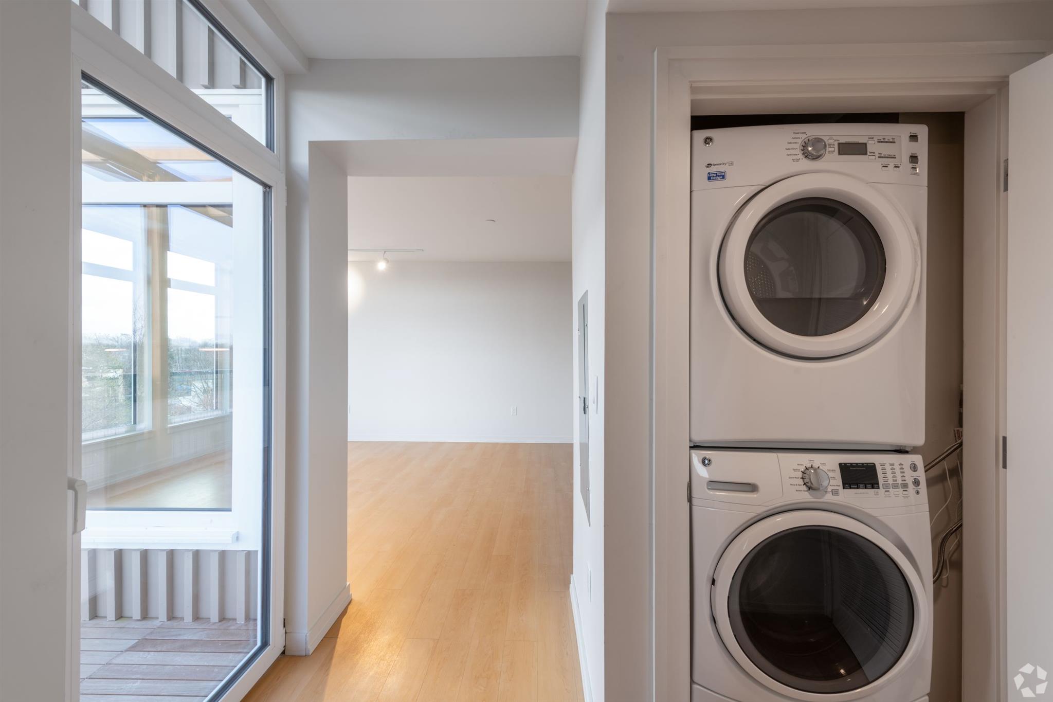 77 New St, Cambridgeport