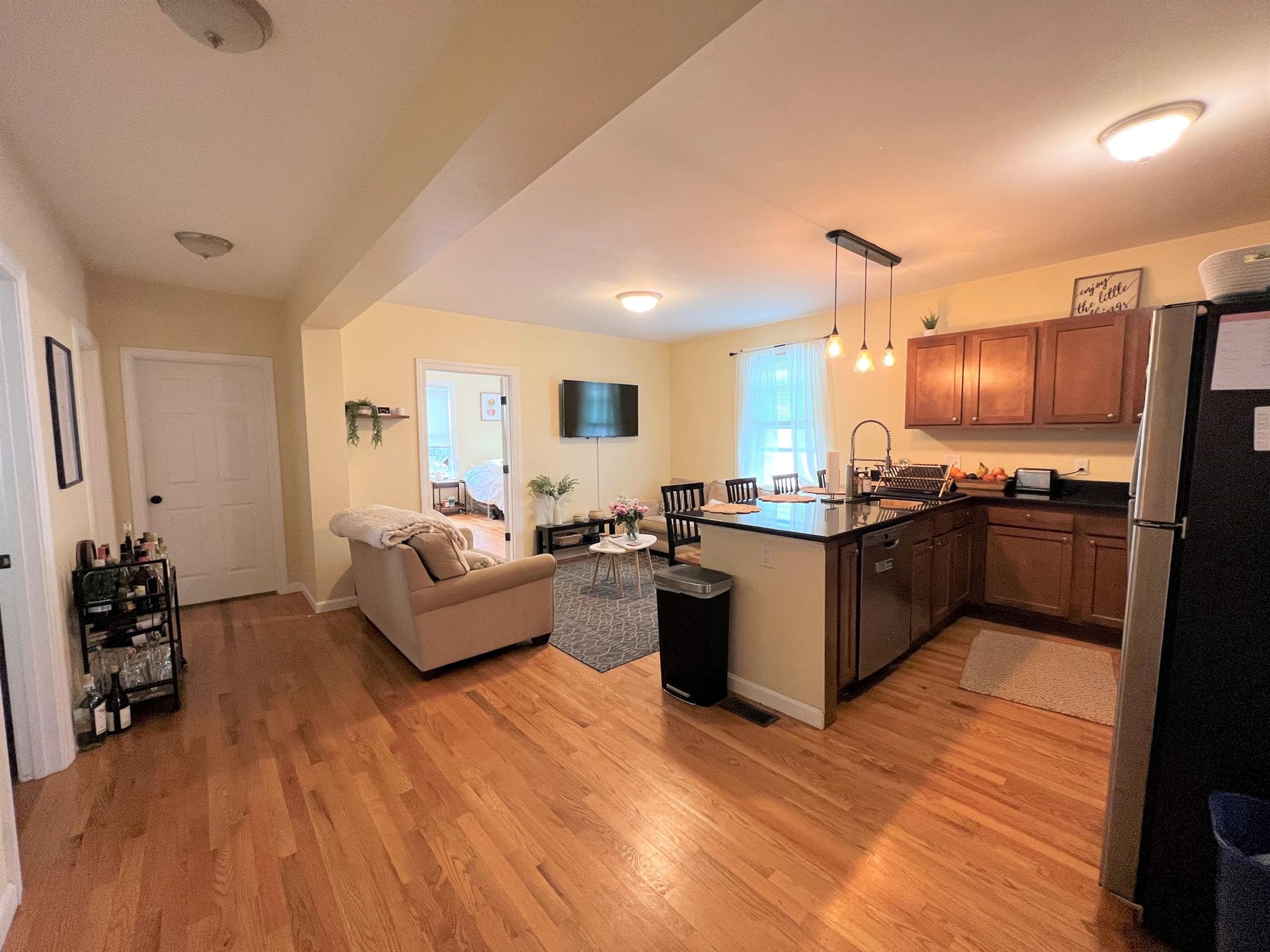 38 Gorham St, Davis Square