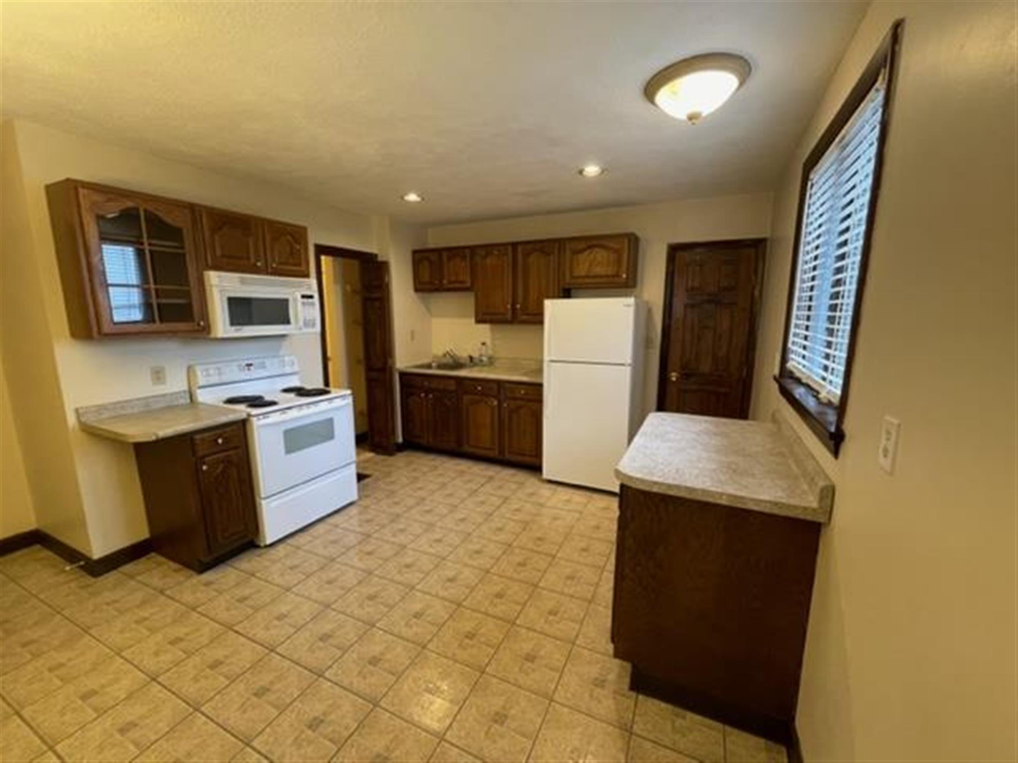 175 Albion St, Davis Square