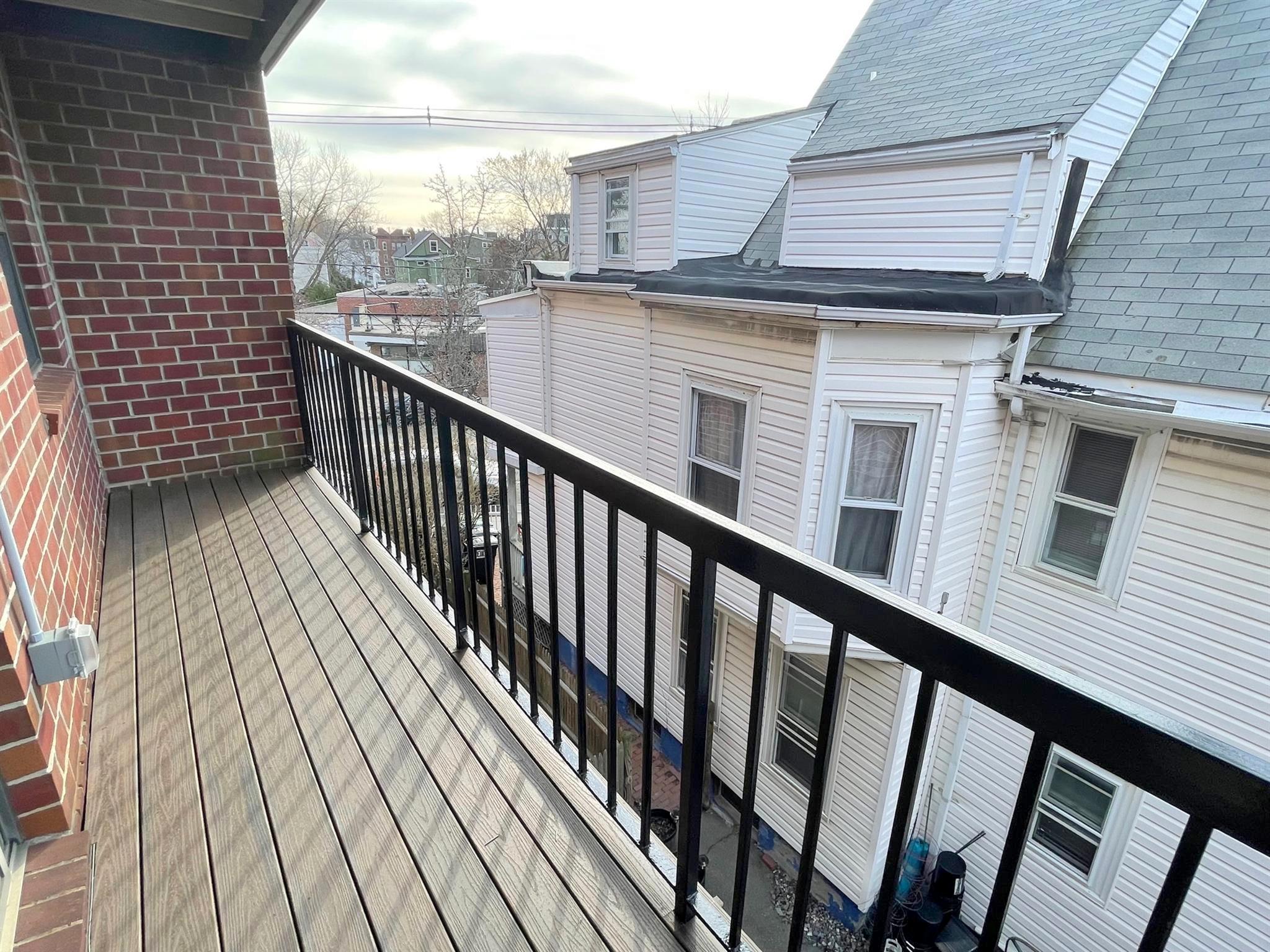 23 Elm St, Porter Square