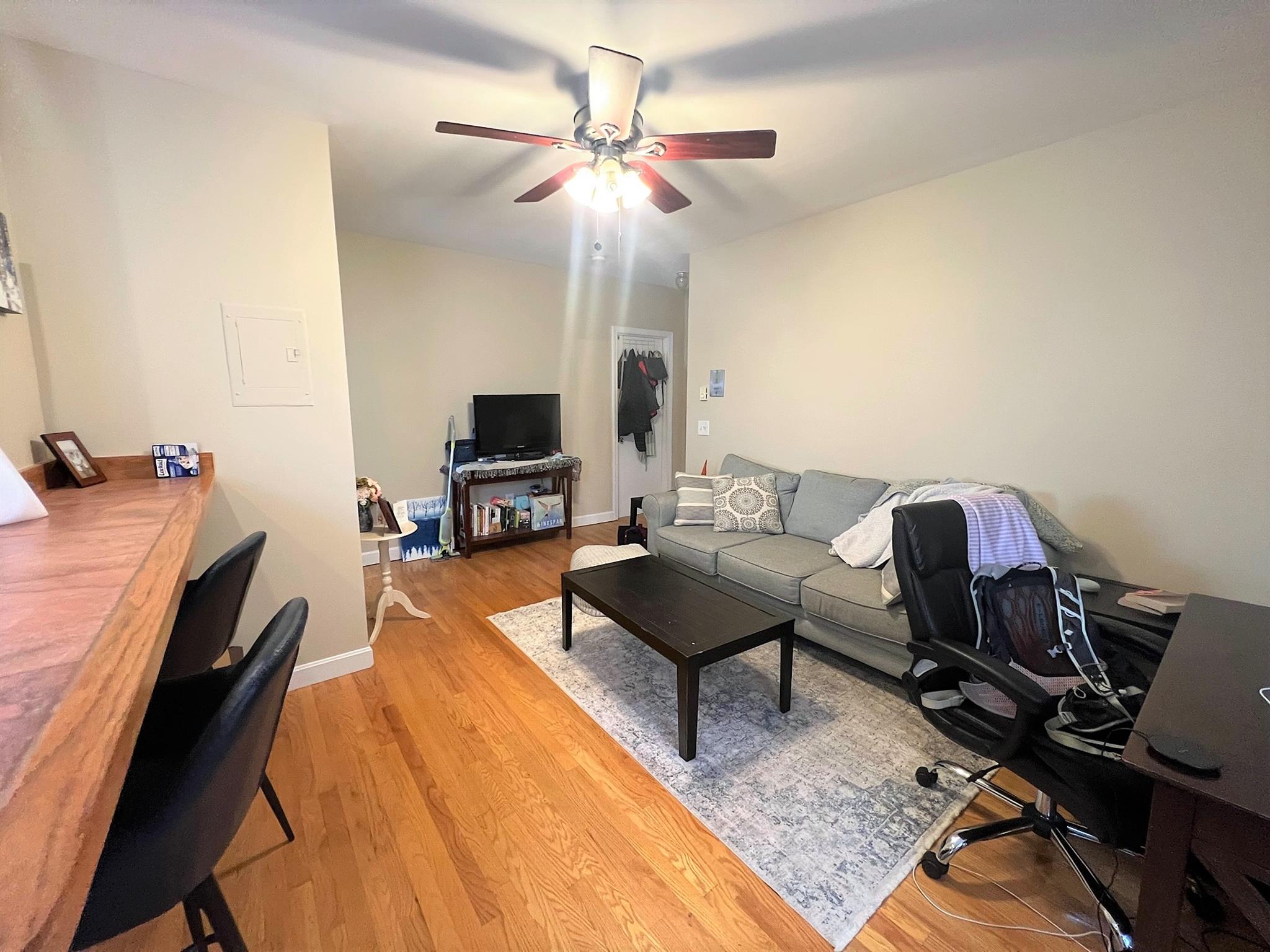 1123 Broadway, Teele Square