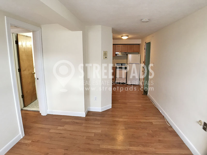 180 North Beacon St, Brighton