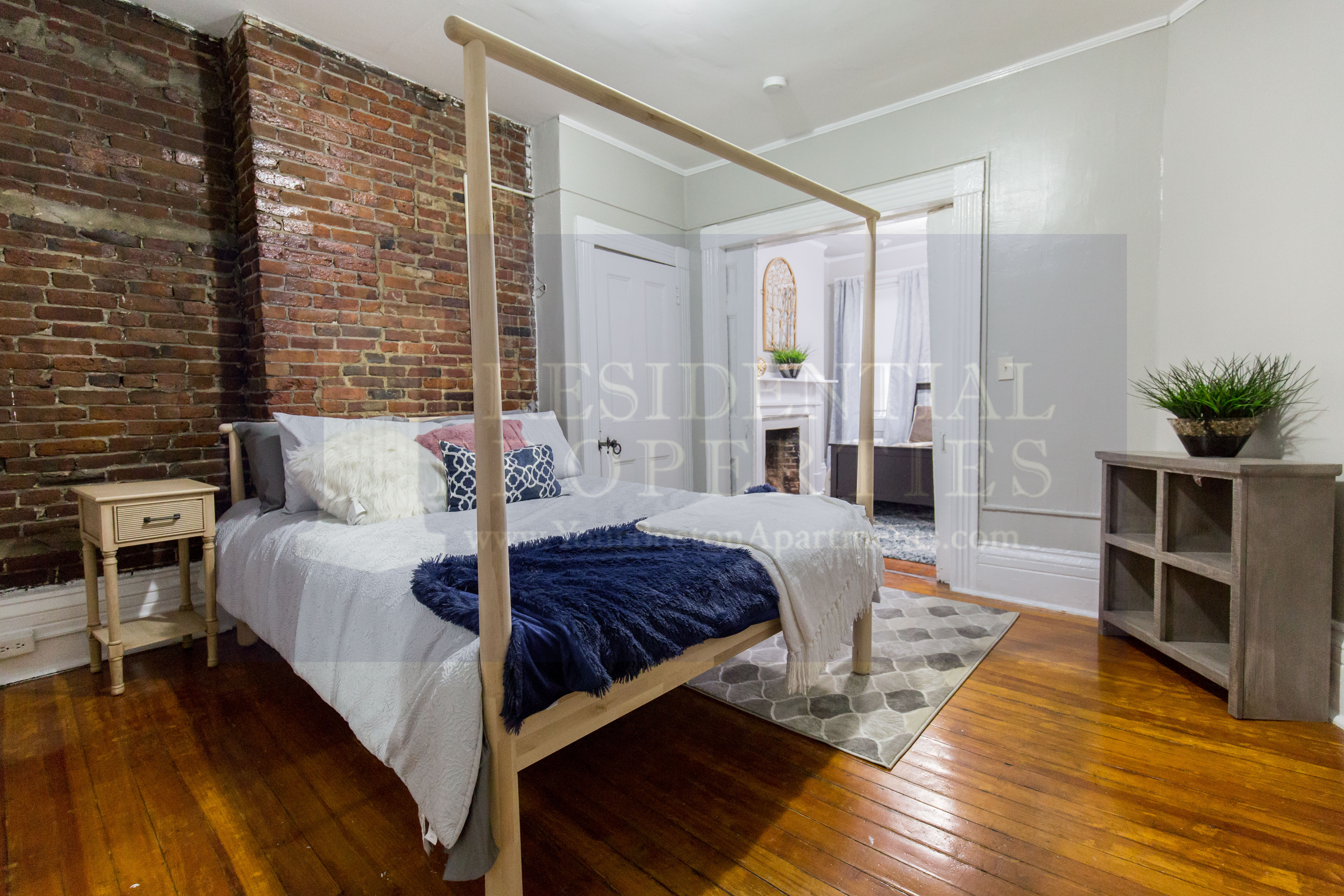 2 Champney St, Beacon Hill