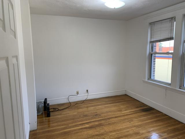 15 Scottfield Rd, Allston