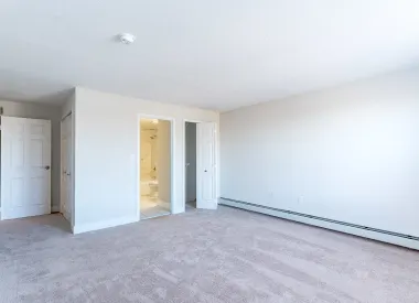 1037 Southern Artery, Quincy Center