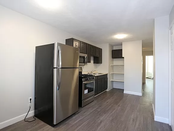 21 Eutaw St, East Boston