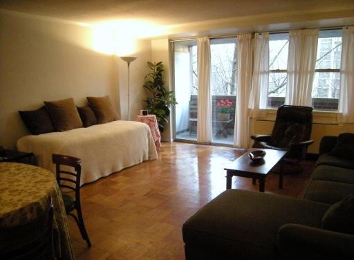 2 Hawthorne St, West End