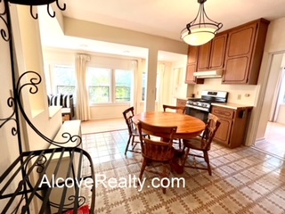 55 Jay, Central Square