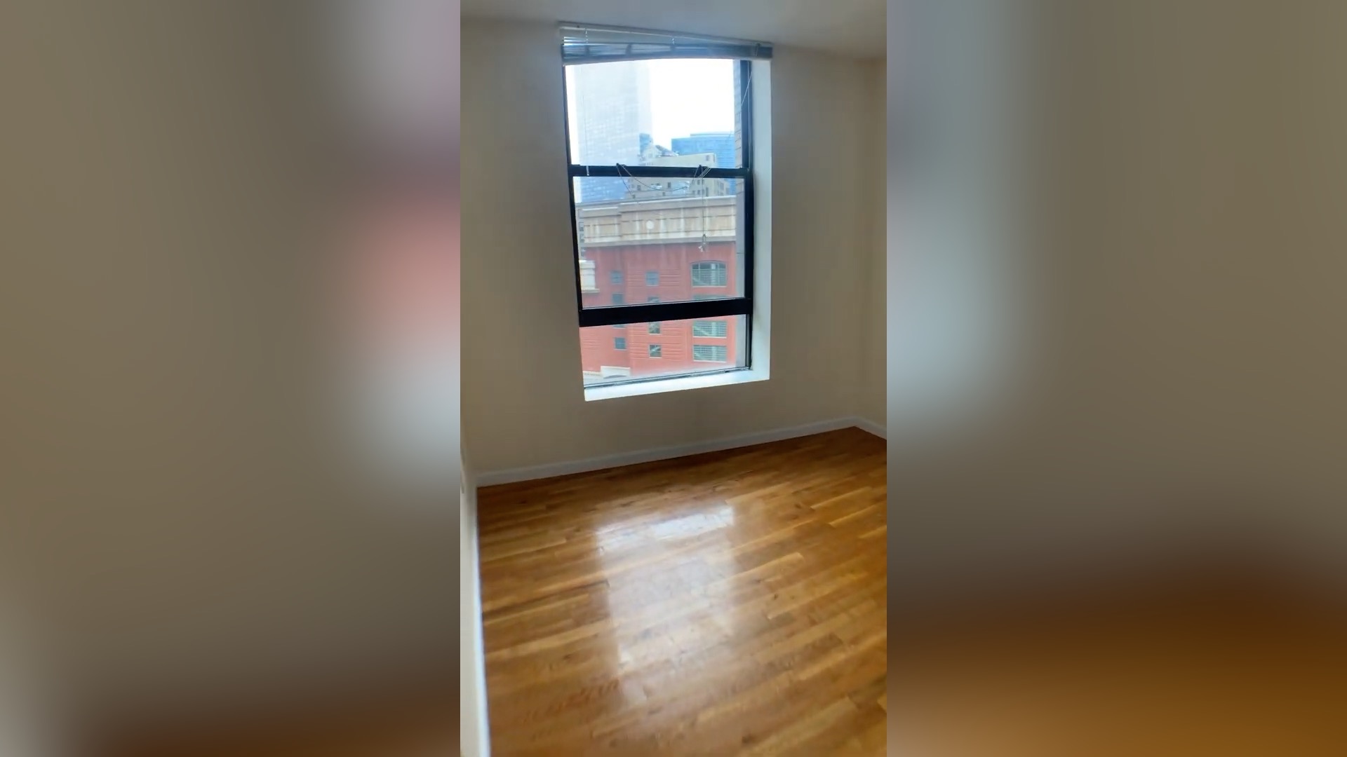 81 Essex St, Chinatown