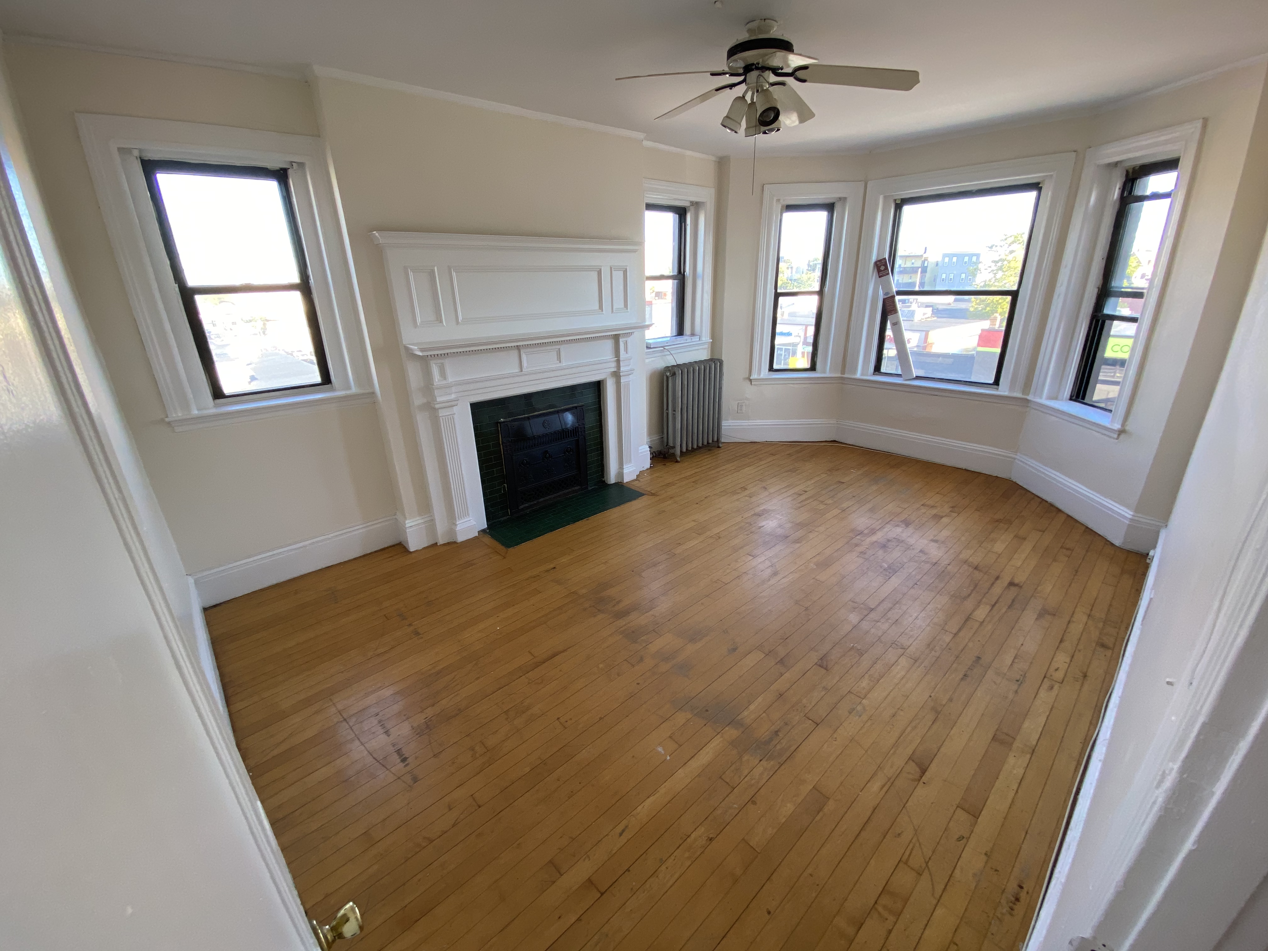 435 Cambridge St, Allston