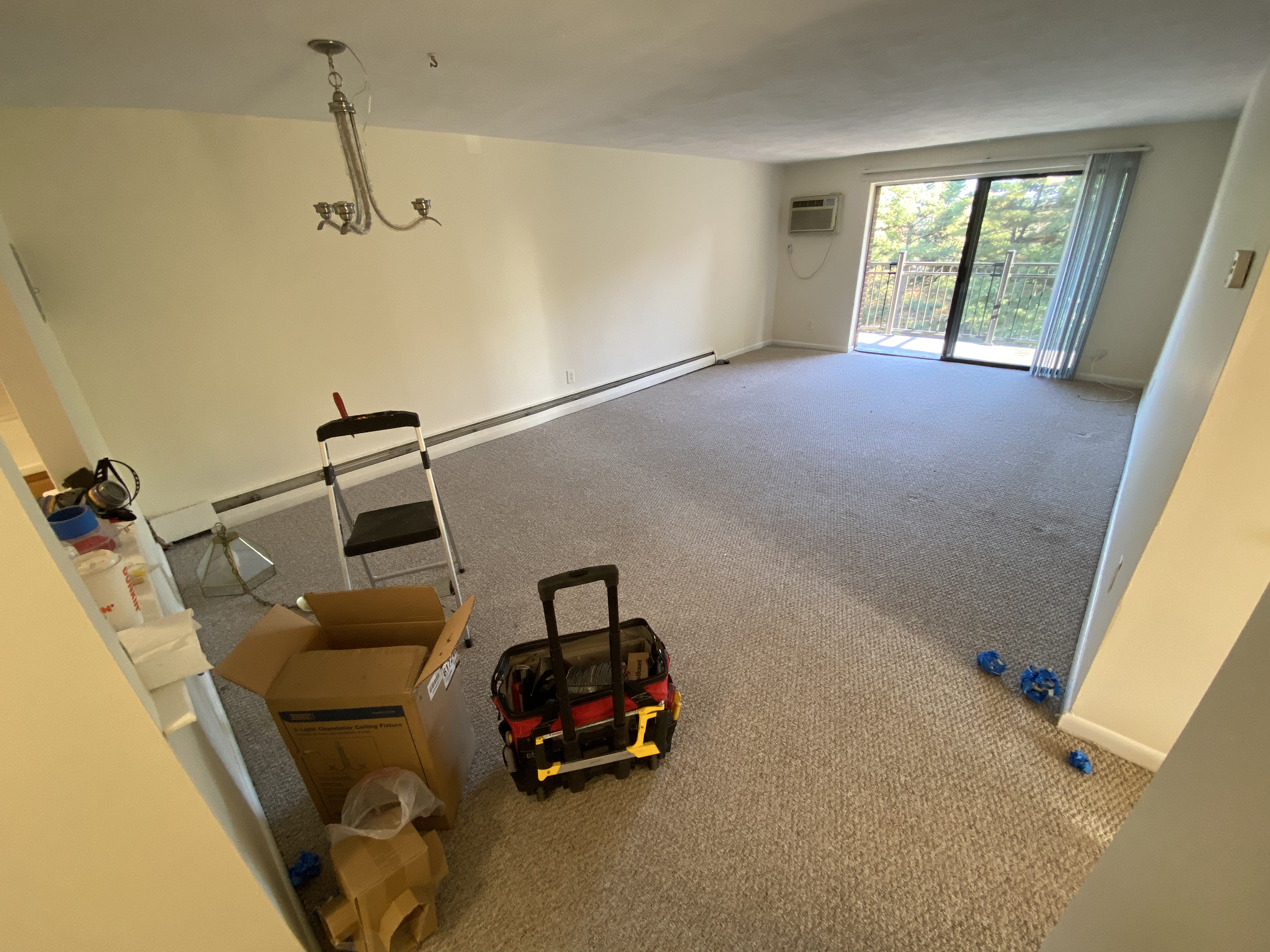 16 Whites Ave, Watertown