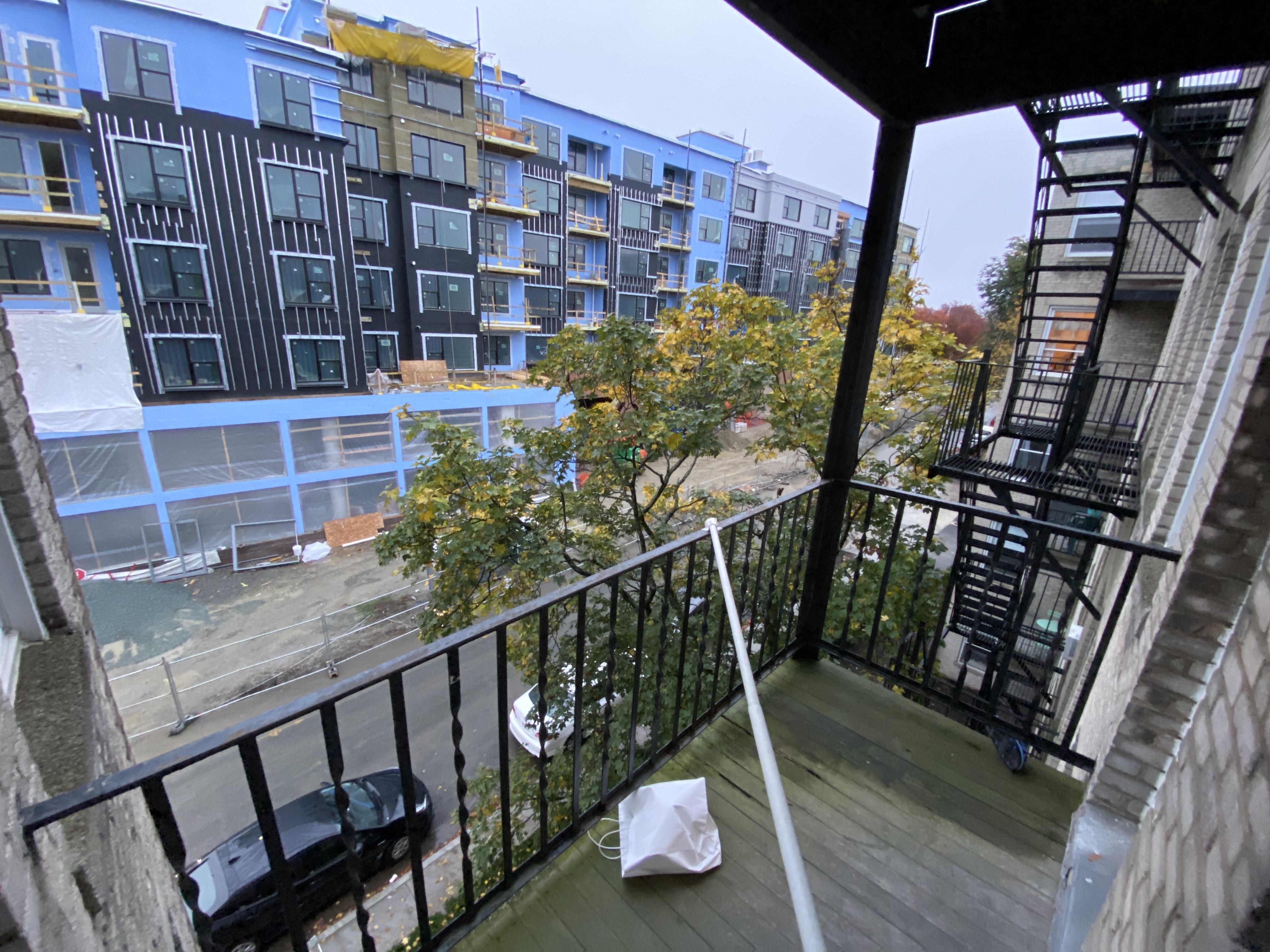 135 Washington St, Brighton