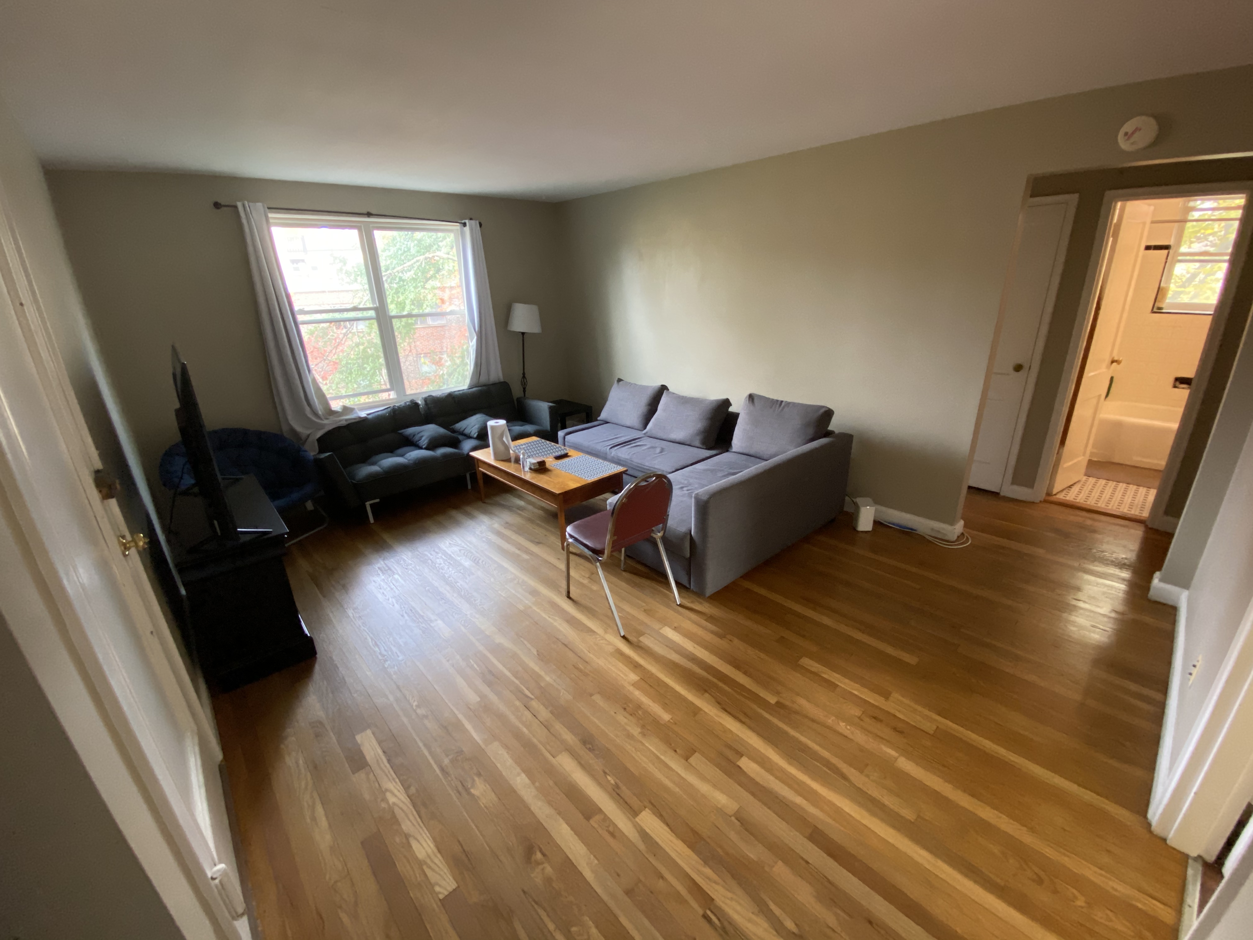 128 Beaconsfield Rd, Washington Square