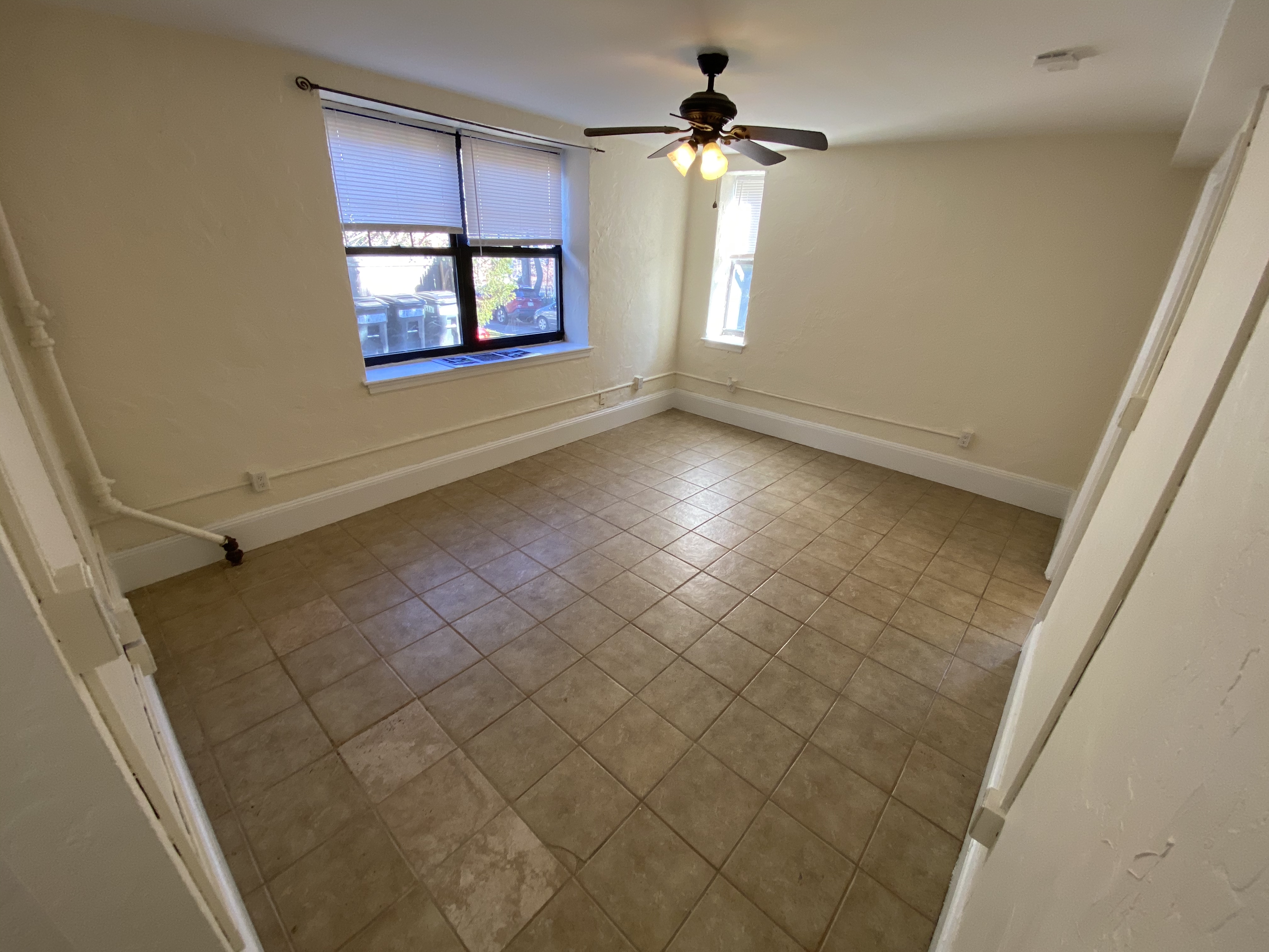 2 Elmwood Ave, Winchester Town Center