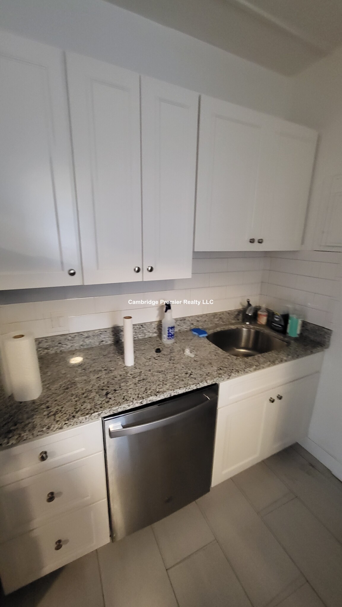 3 Linnaean St, Harvard Square