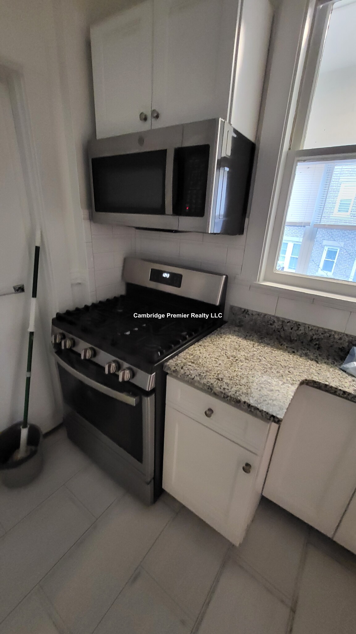 3 Linnaean St, Harvard Square