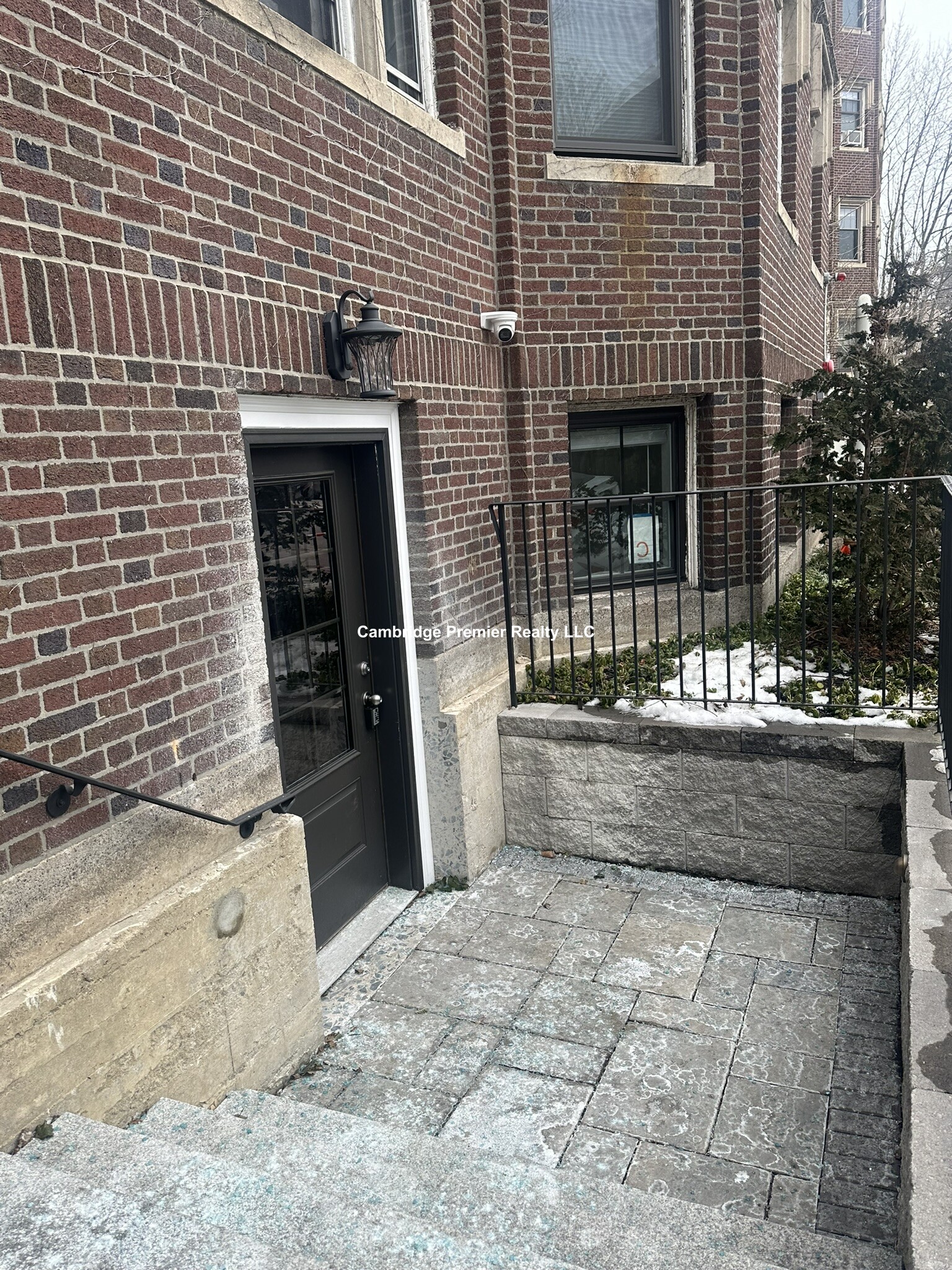 3 Linnaean St, Neighborhood Nine