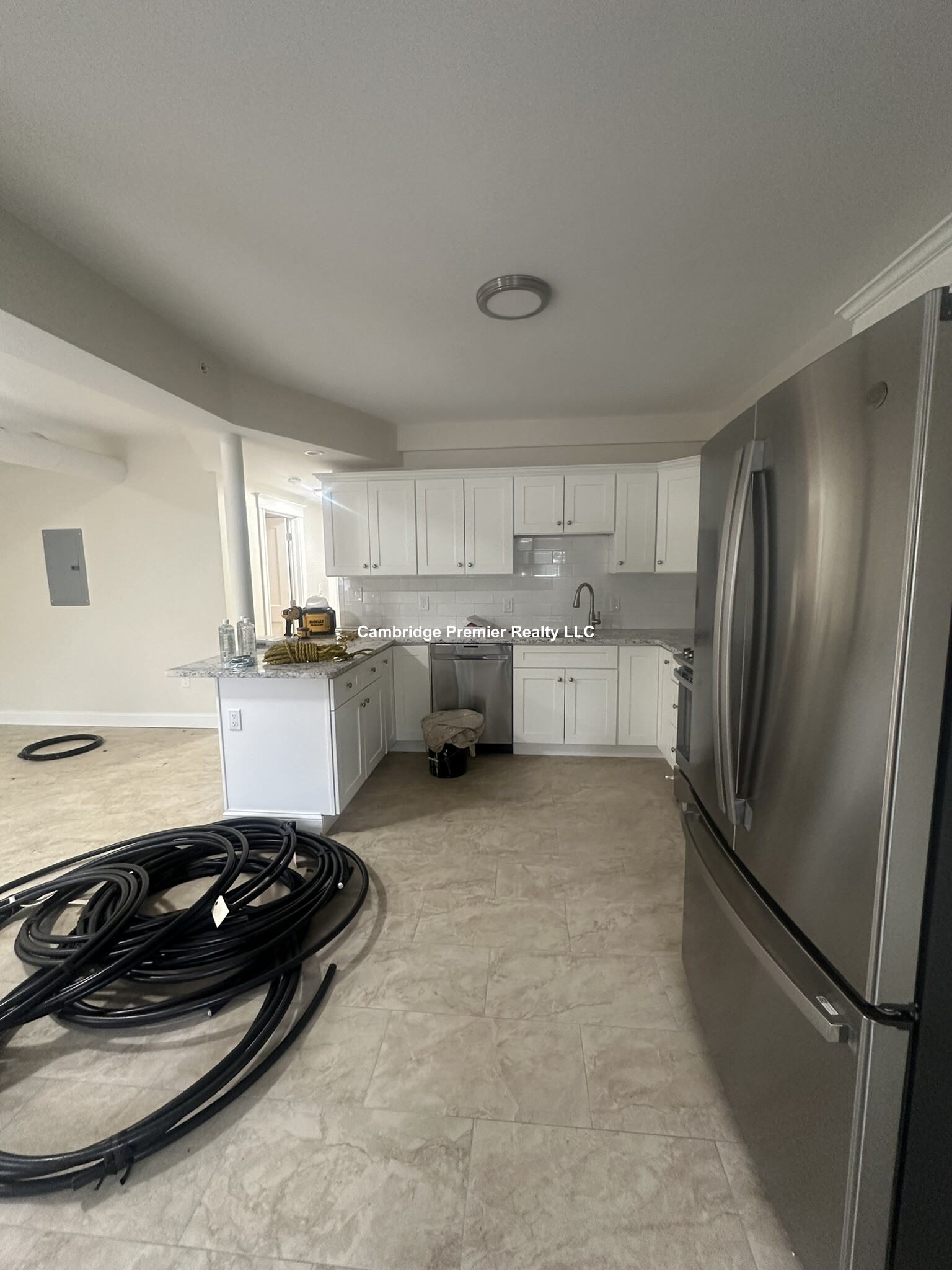 3 Linnaean St, Neighborhood Nine