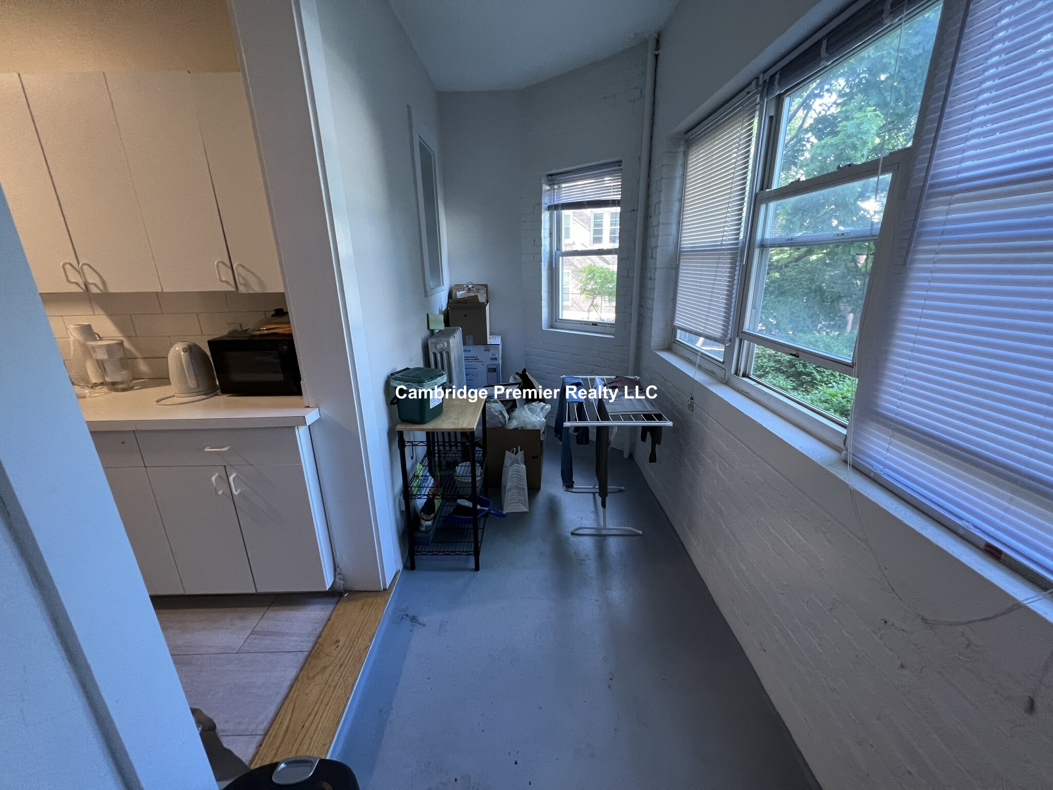 3 Linnaean St, Neighborhood Nine