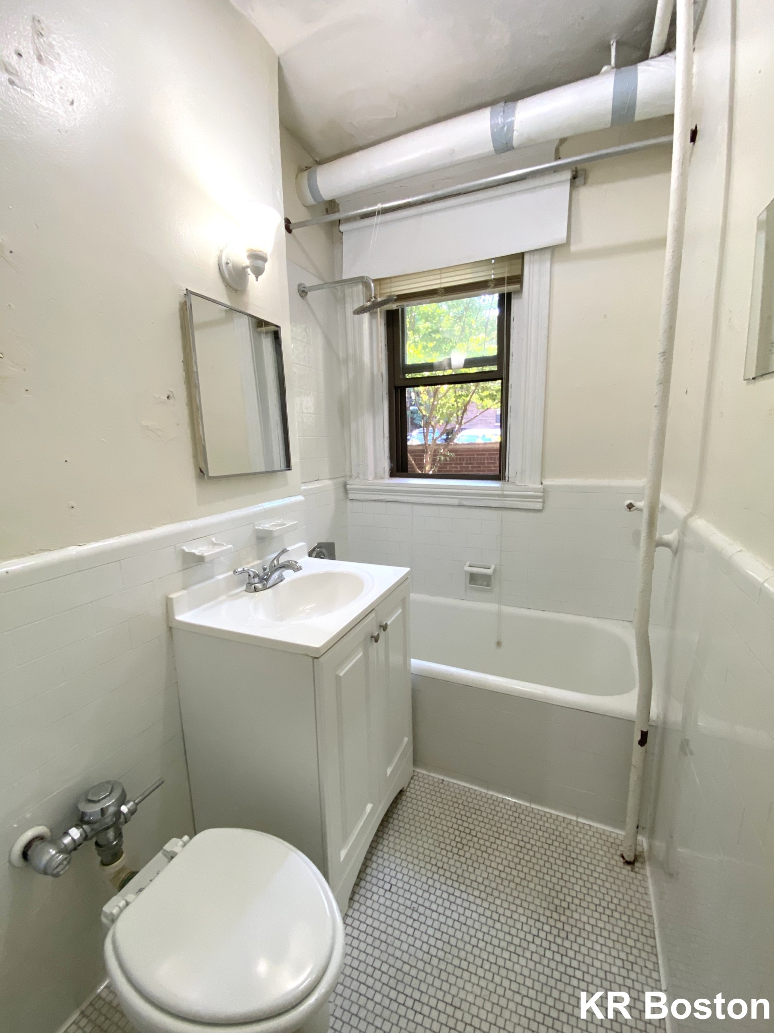 3 Lothian Rd, Brighton