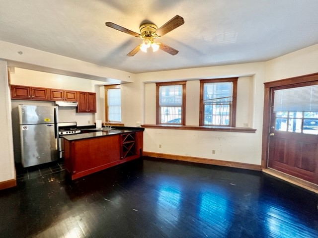 300 North St, North End