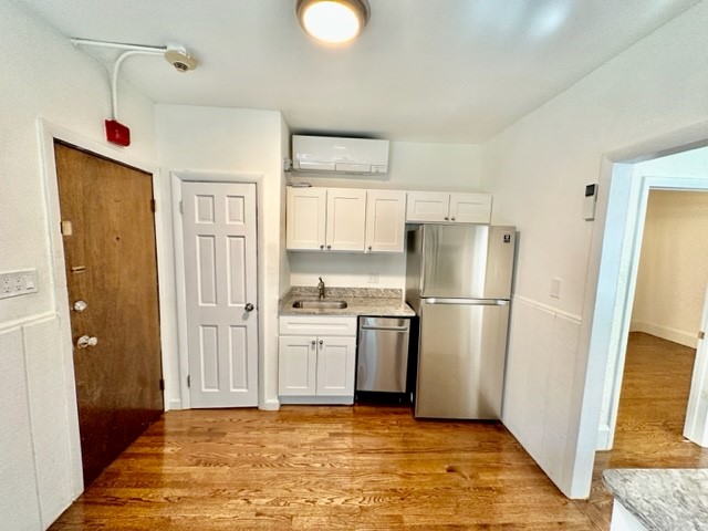 4 Garden Court St, North End