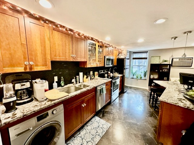 61 Salem St, North End