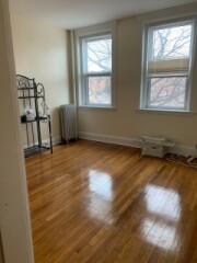 352 Riverway, Mission Hill