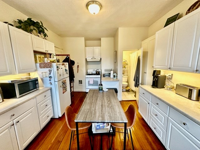 37 Tileston, North End