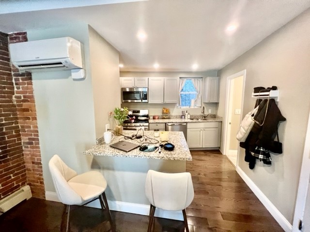 353 Hanover St, North End