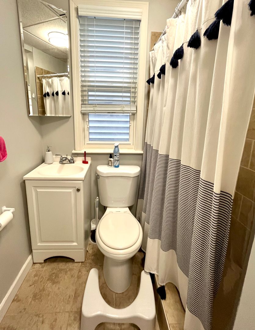 17 Morris St, East Boston