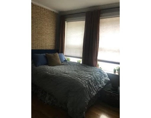 50 Joy St, Beacon Hill