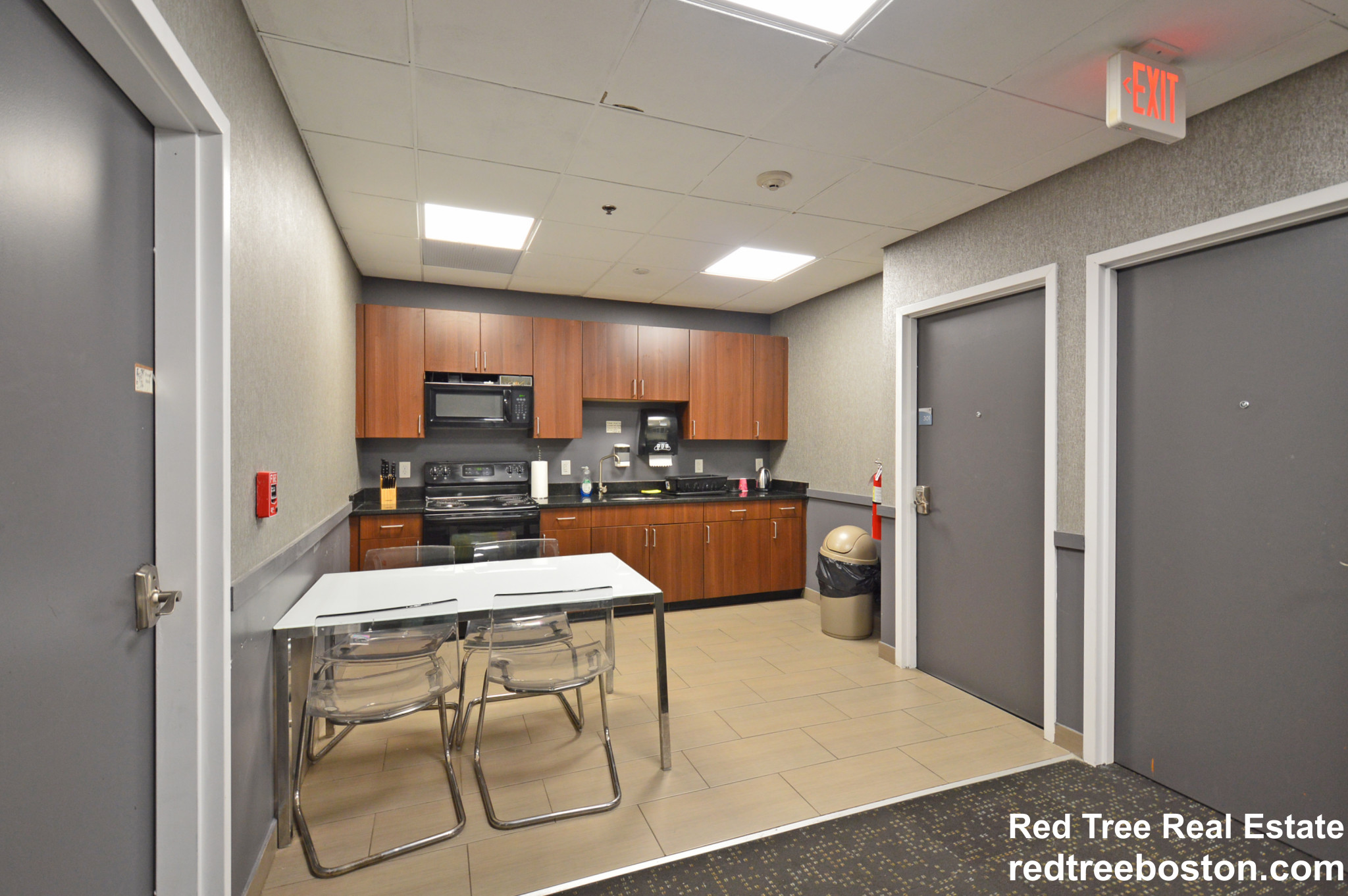 29 Temple Pl, Theatre District