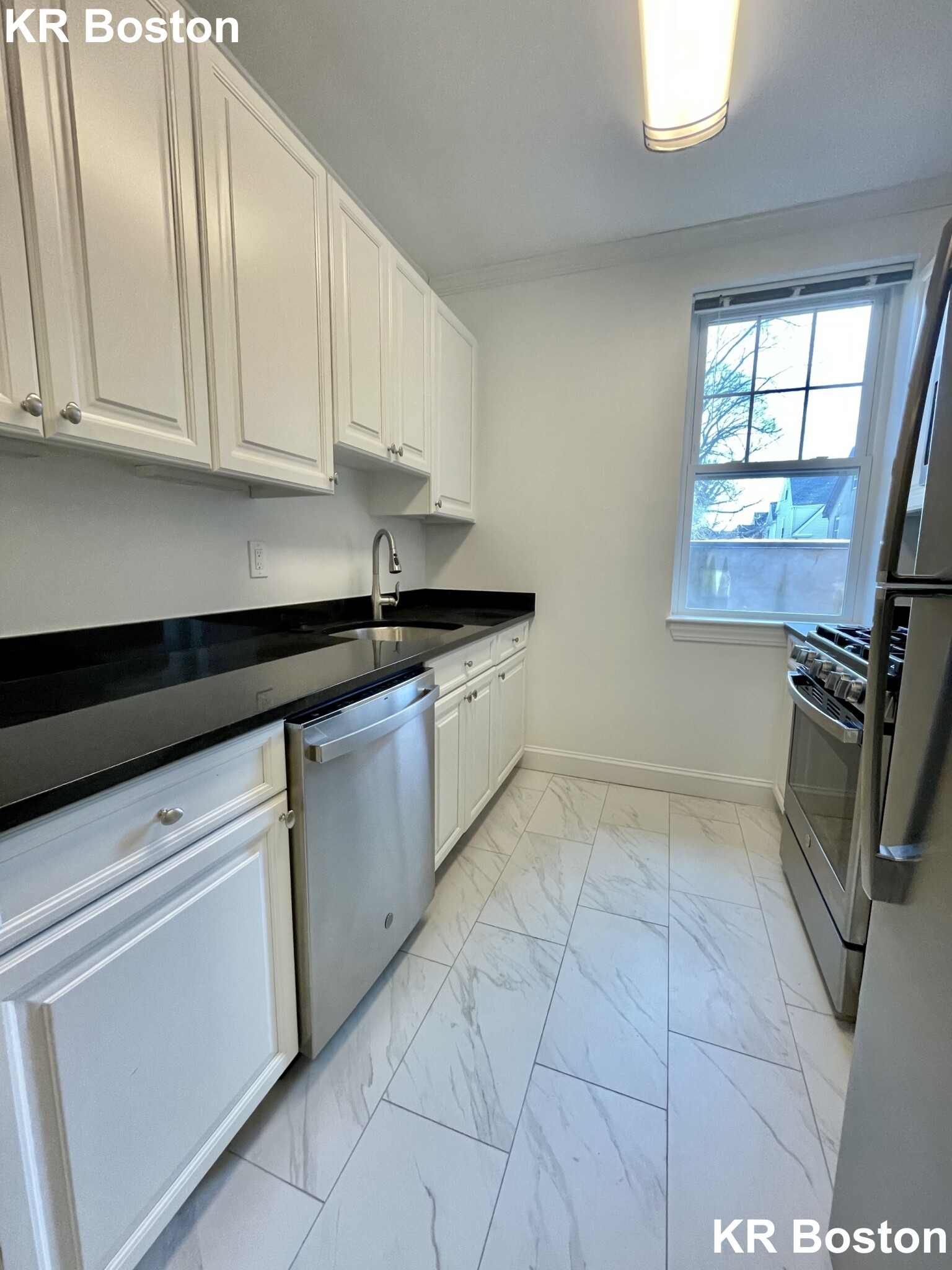 12 Harris St, Coolidge Corner