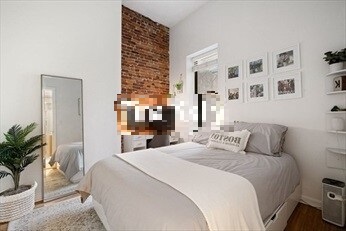 209 Newton St, Back Bay