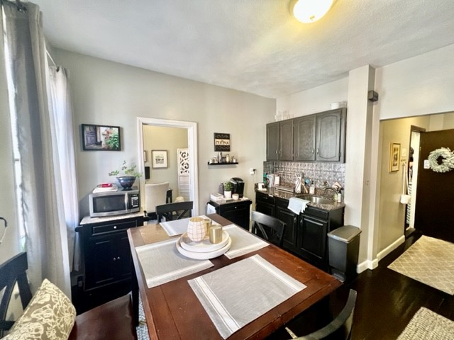 8 Margaret St, North End