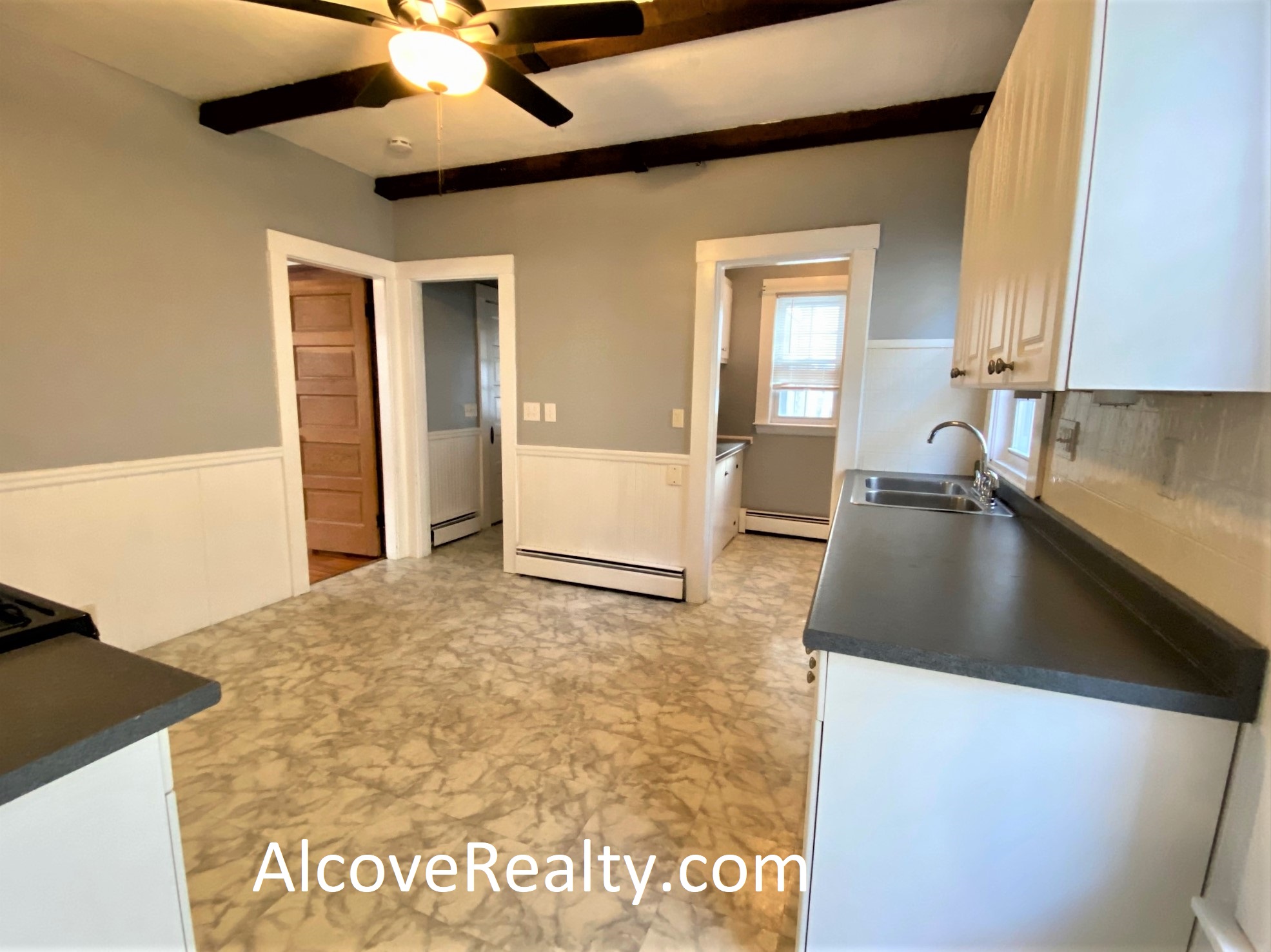 10 Bowdoin St, Medford