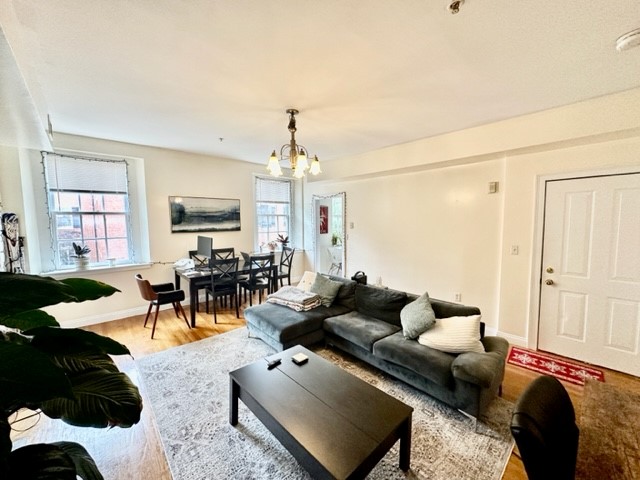 34 Mount Vernon St, Beacon Hill