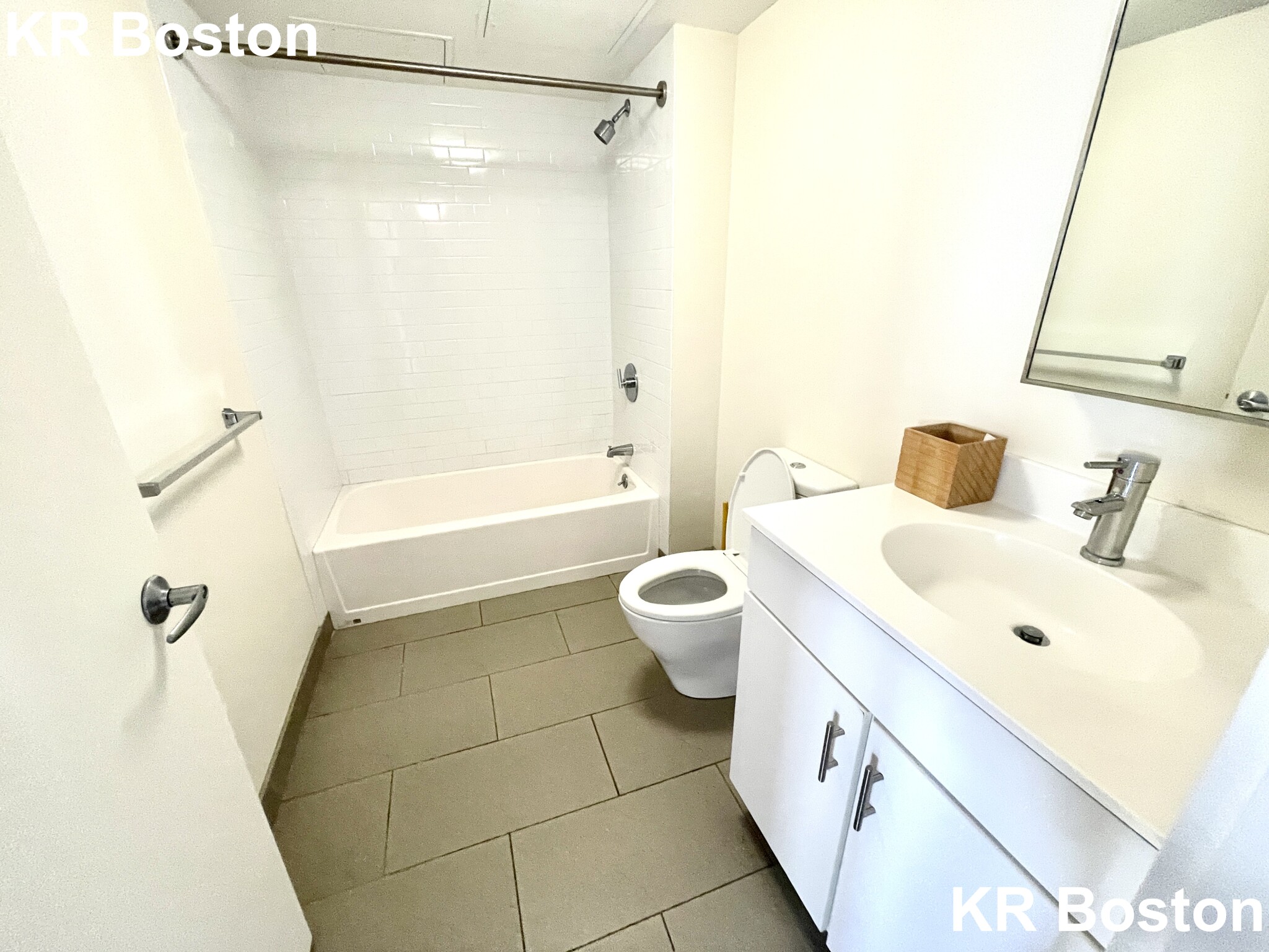 8 Winter St, Midtown