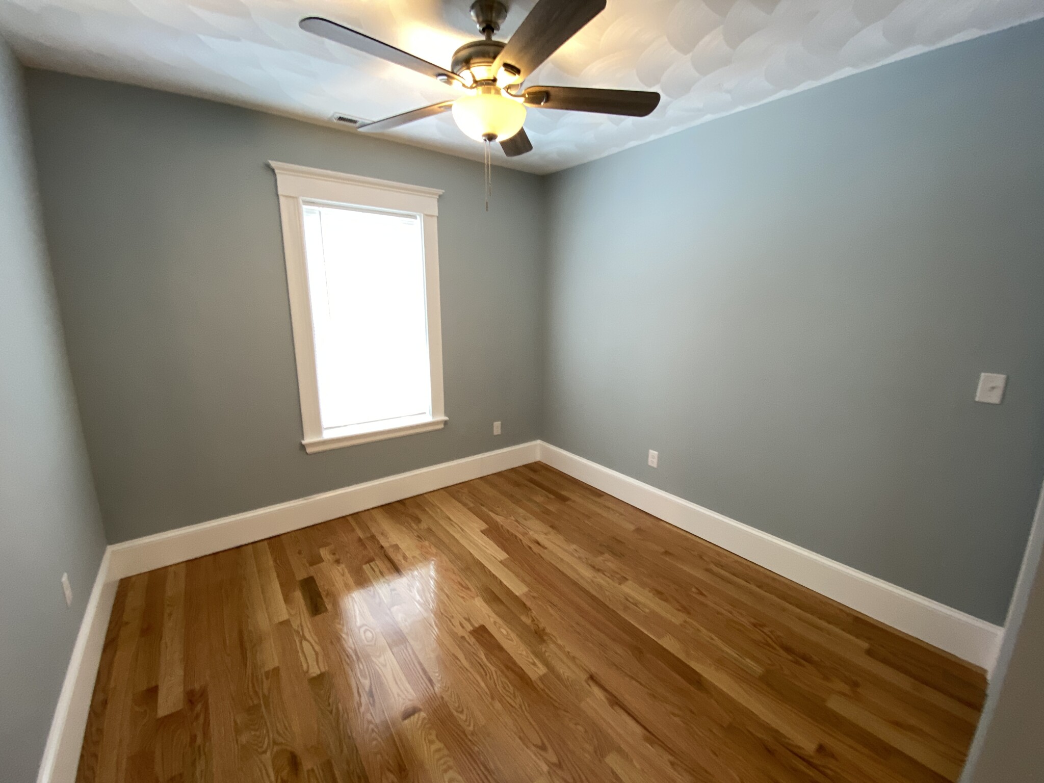 8 Spencer, Porter Square