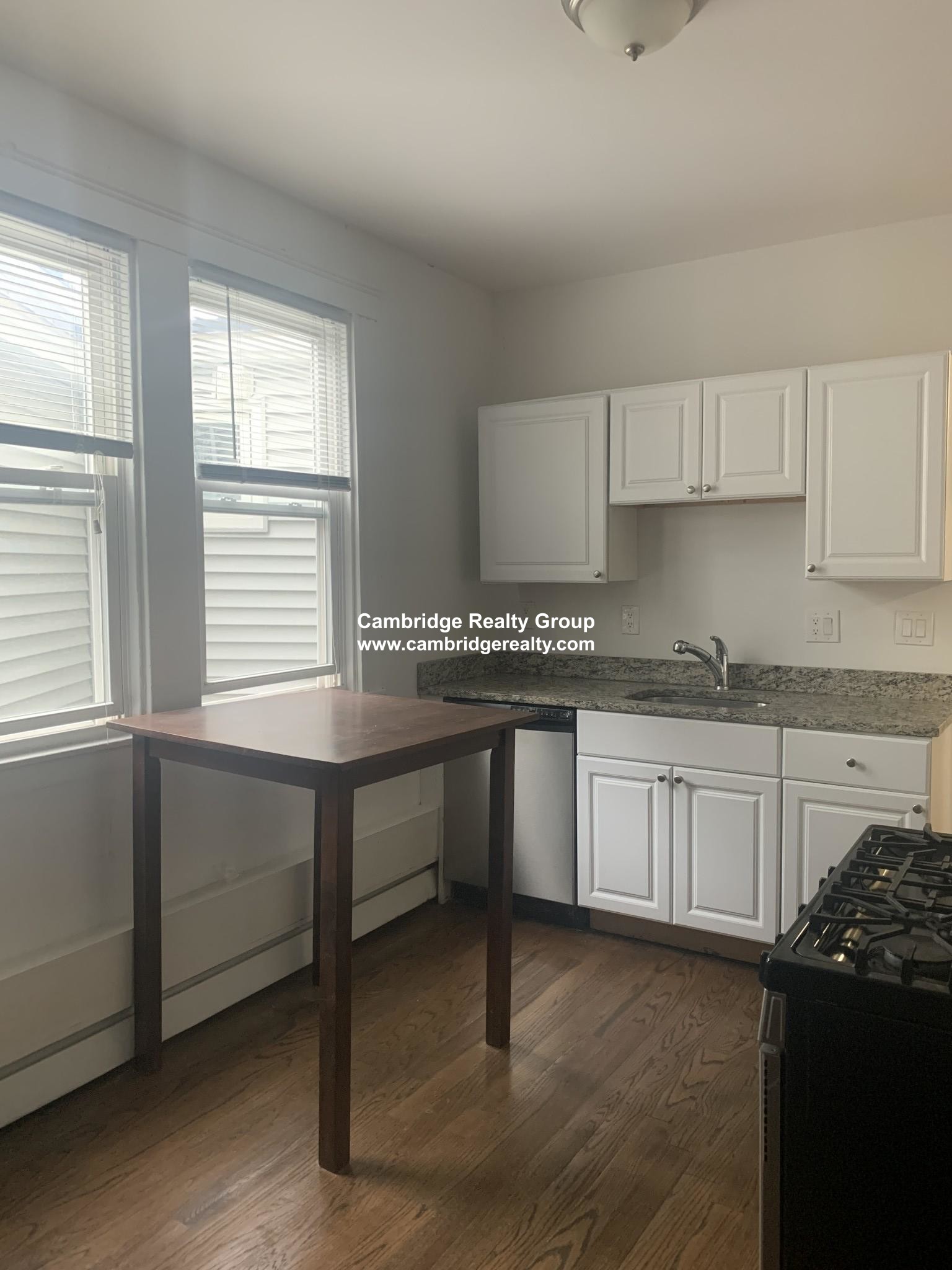 88 Hampshire St, The Port